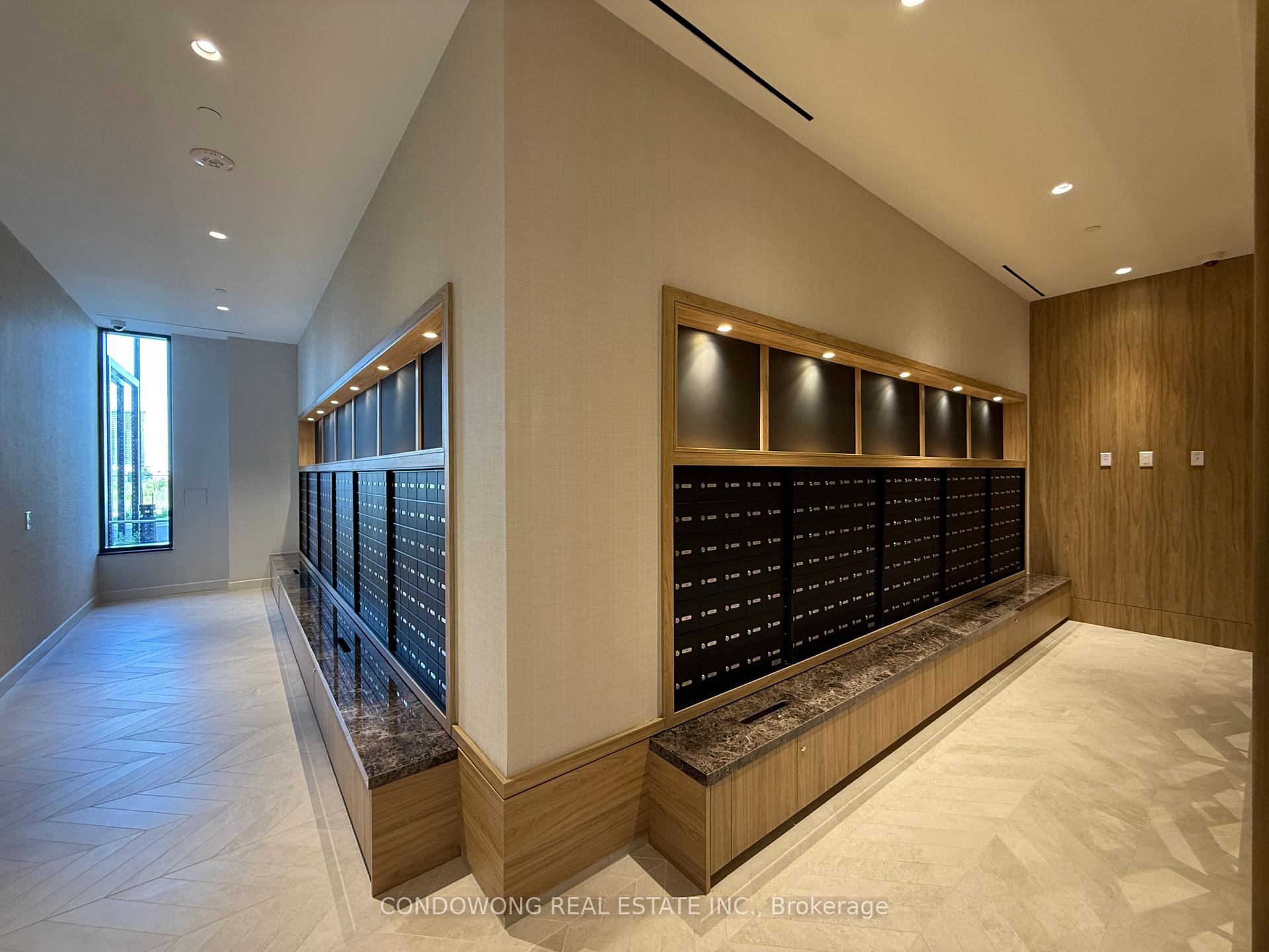Photo 11 of Unit 305, 5 Meadowdale Road, Vaughan, Vaughan Corporate Centre — HOMEH