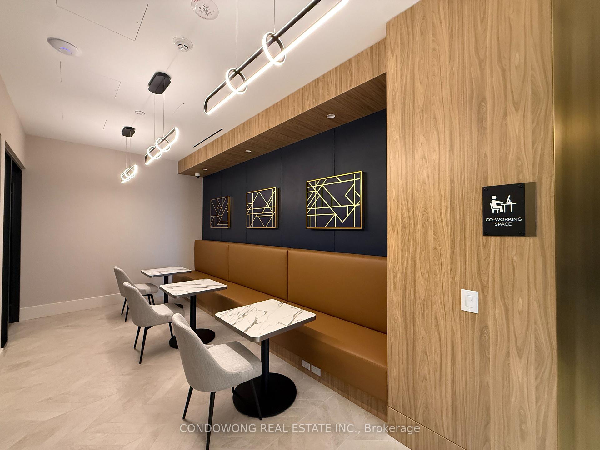 Photo 12 of Unit 305, 5 Meadowdale Road, Vaughan, Vaughan Corporate Centre — HOMEH