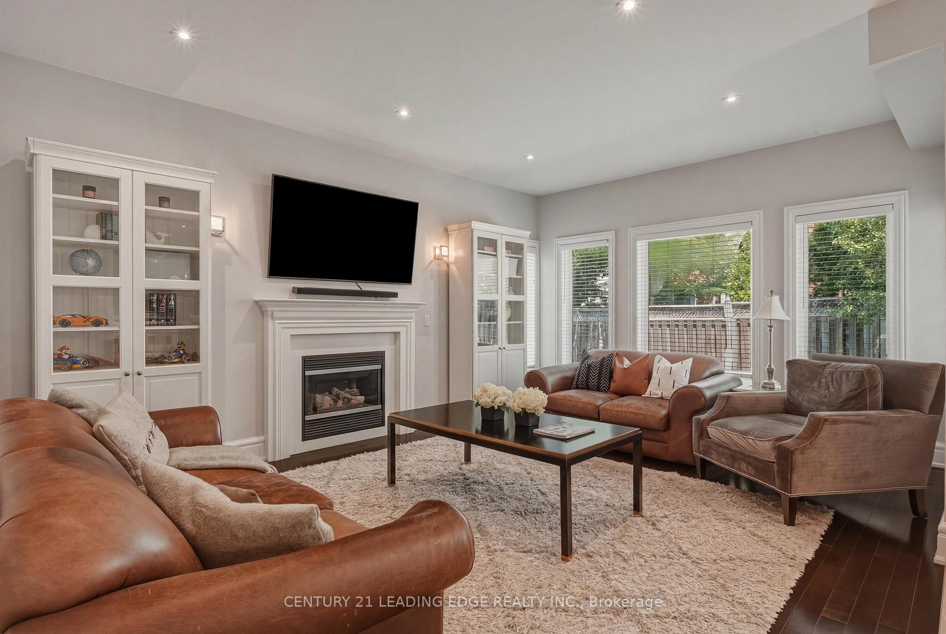 Photo 20 of 8 Haverhill Terrace, Aurora, Bayview Wellington — HOMEH