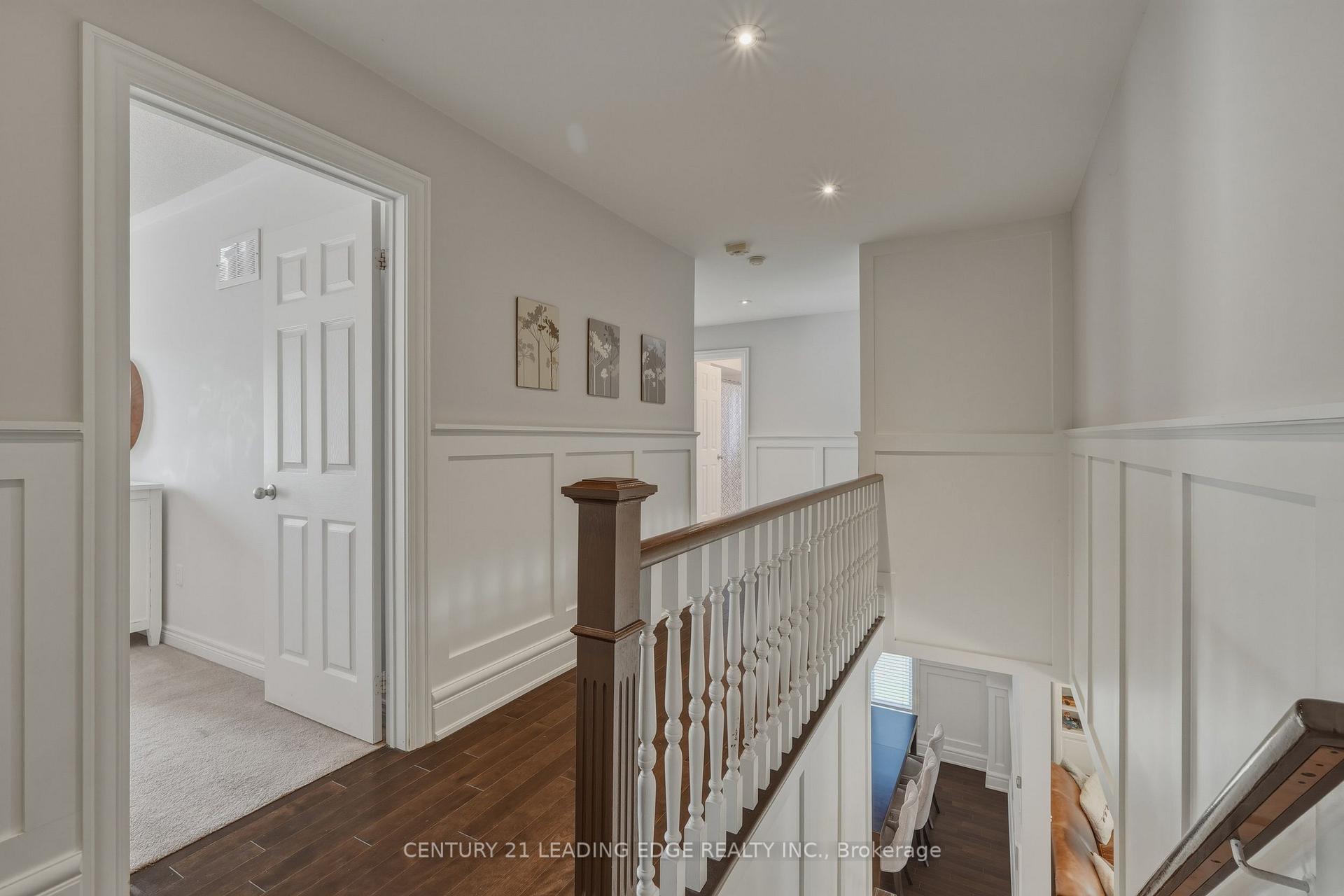 Photo 30 of 8 Haverhill Terrace, Aurora, Bayview Wellington — HOMEH