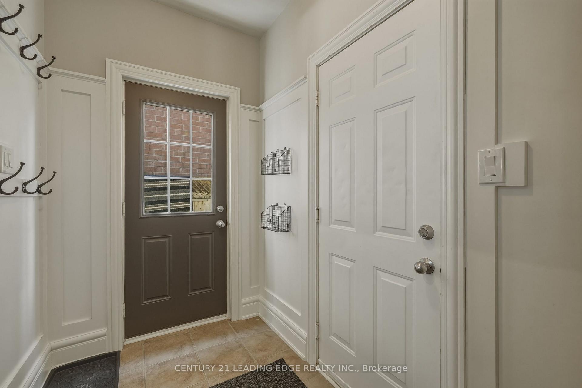 Photo 41 of 8 Haverhill Terrace, Aurora, Bayview Wellington — HOMEH