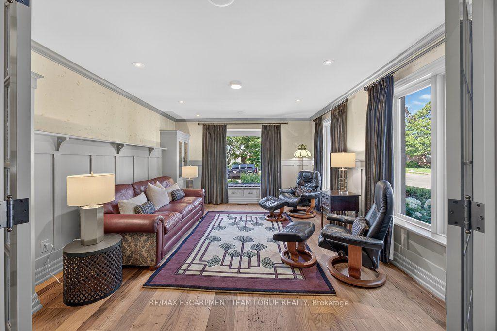 Photo 6 of 940 Tollgate Place, Burlington, Bayview — HOMEH