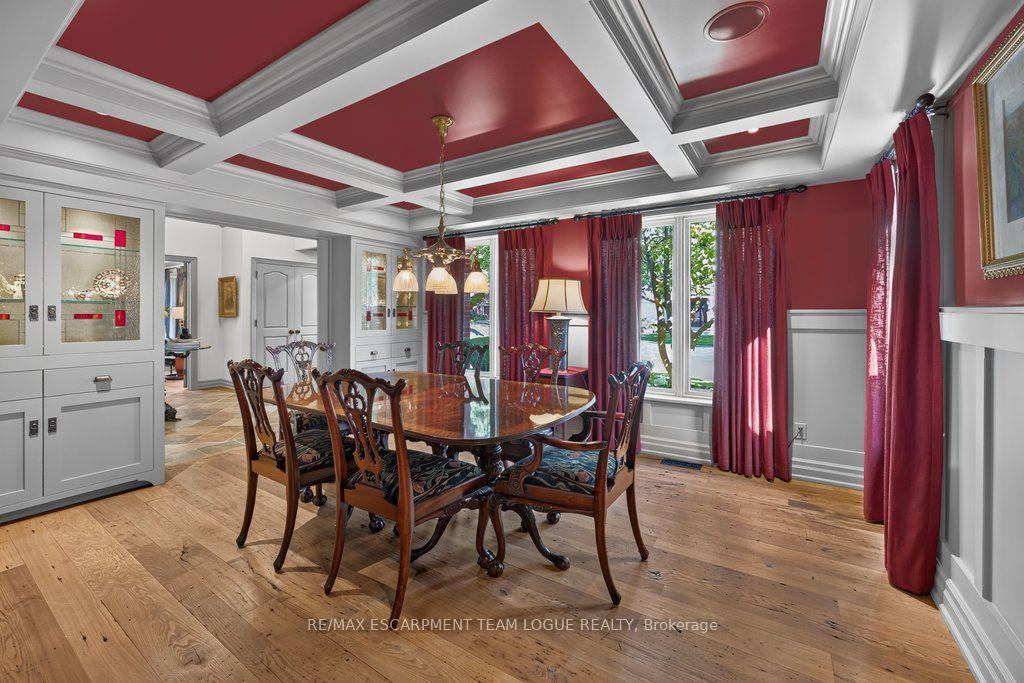 Photo 9 of 940 Tollgate Place, Burlington, Bayview — HOMEH
