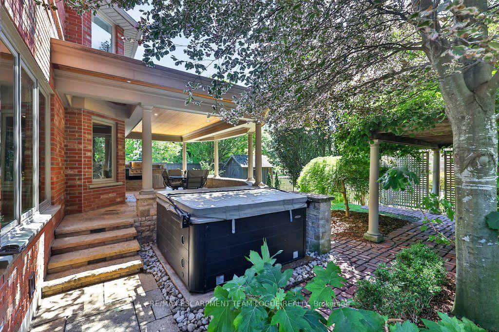 Photo 46 of 940 Tollgate Place, Burlington, Bayview — HOMEH