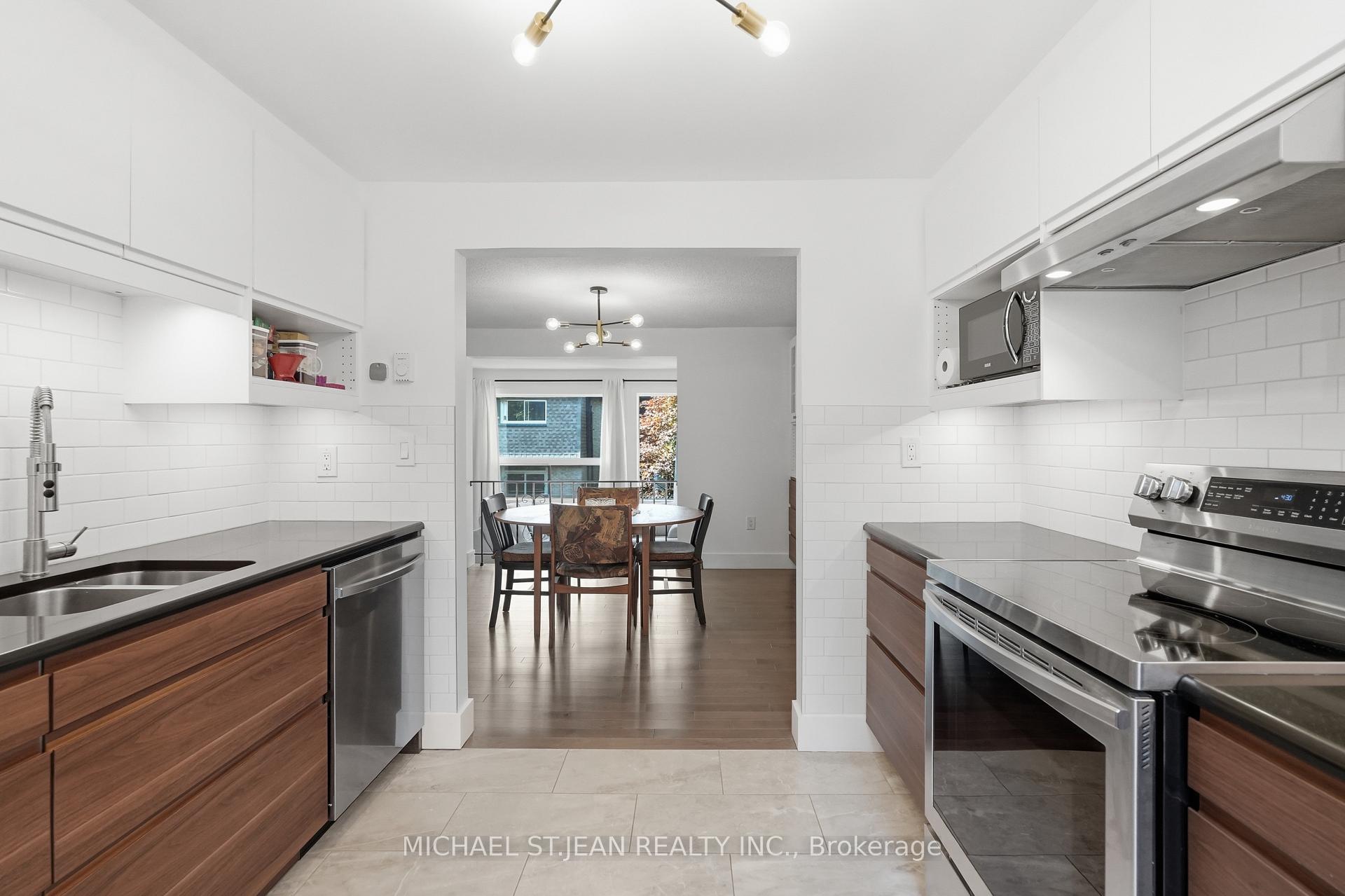 Photo 14 of Unit 35, 1967 Main Street W, Hamilton, Ainslie Wood — HOMEH