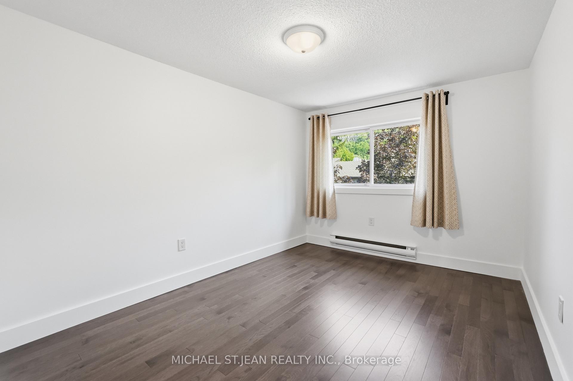 Photo 29 of Unit 35, 1967 Main Street W, Hamilton, Ainslie Wood — HOMEH