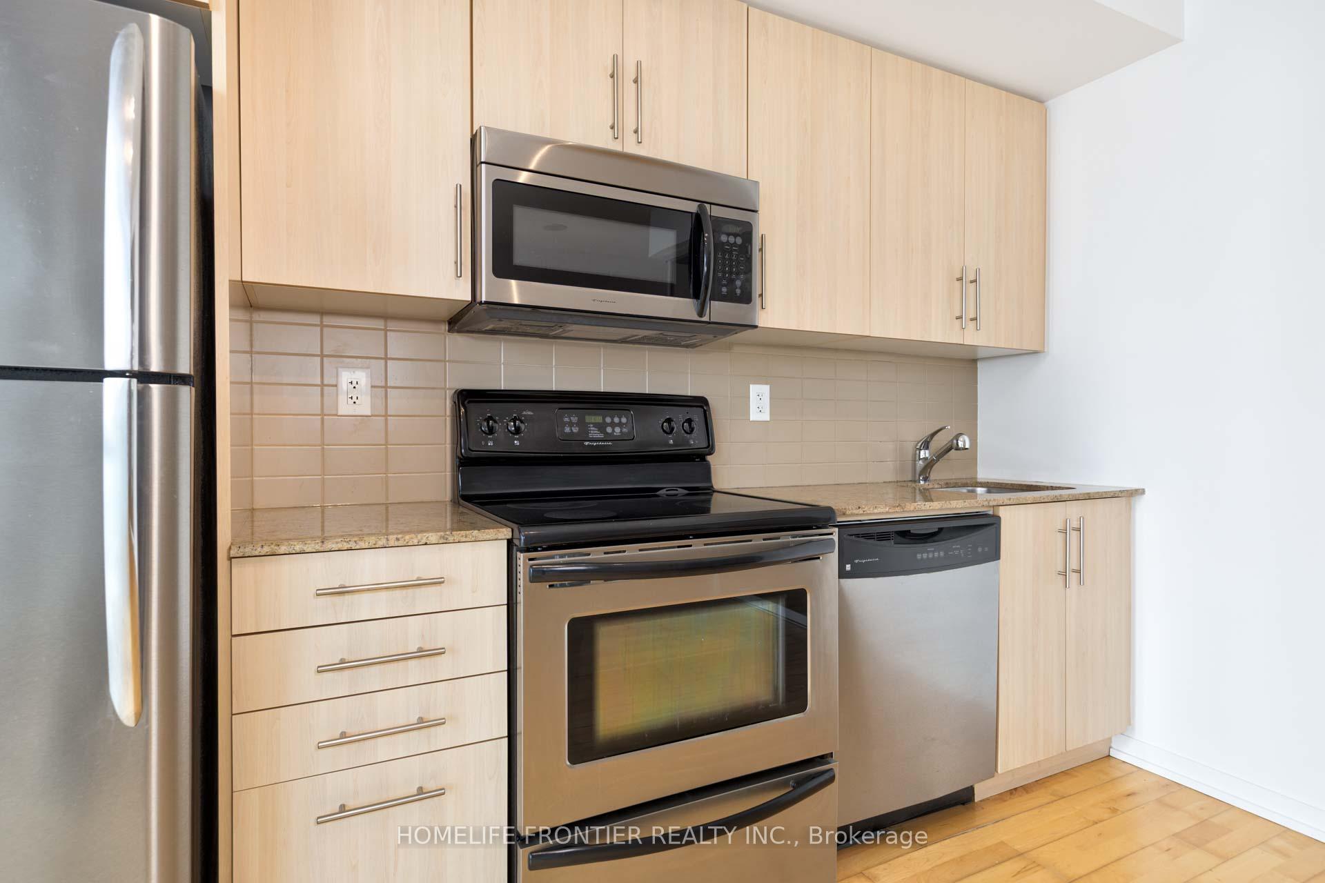Photo 13 of Unit 2111, 65 Bremner Boulevard, Toronto, Waterfront Communities — HOMEH