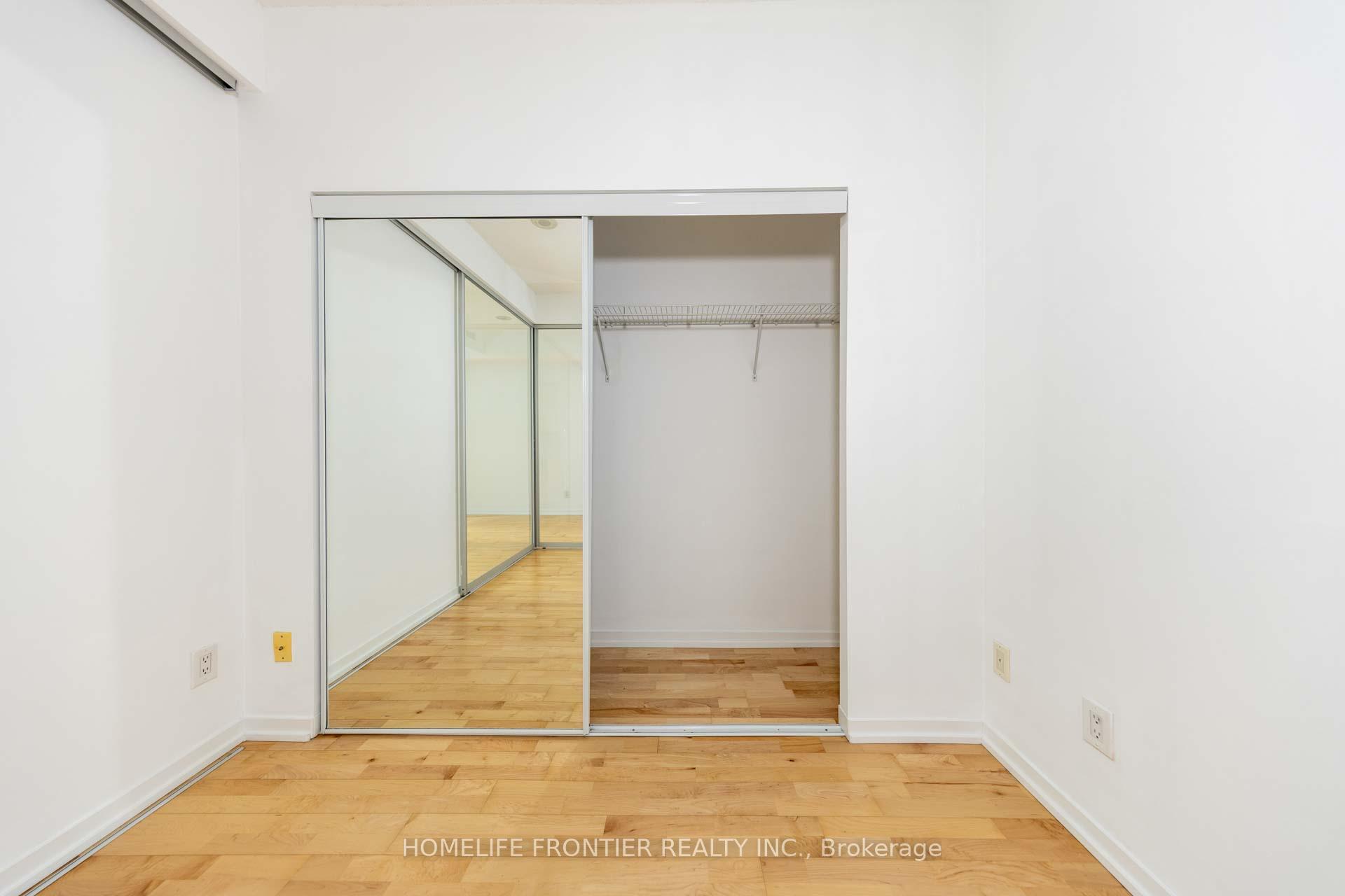 Photo 19 of Unit 2111, 65 Bremner Boulevard, Toronto, Waterfront Communities — HOMEH