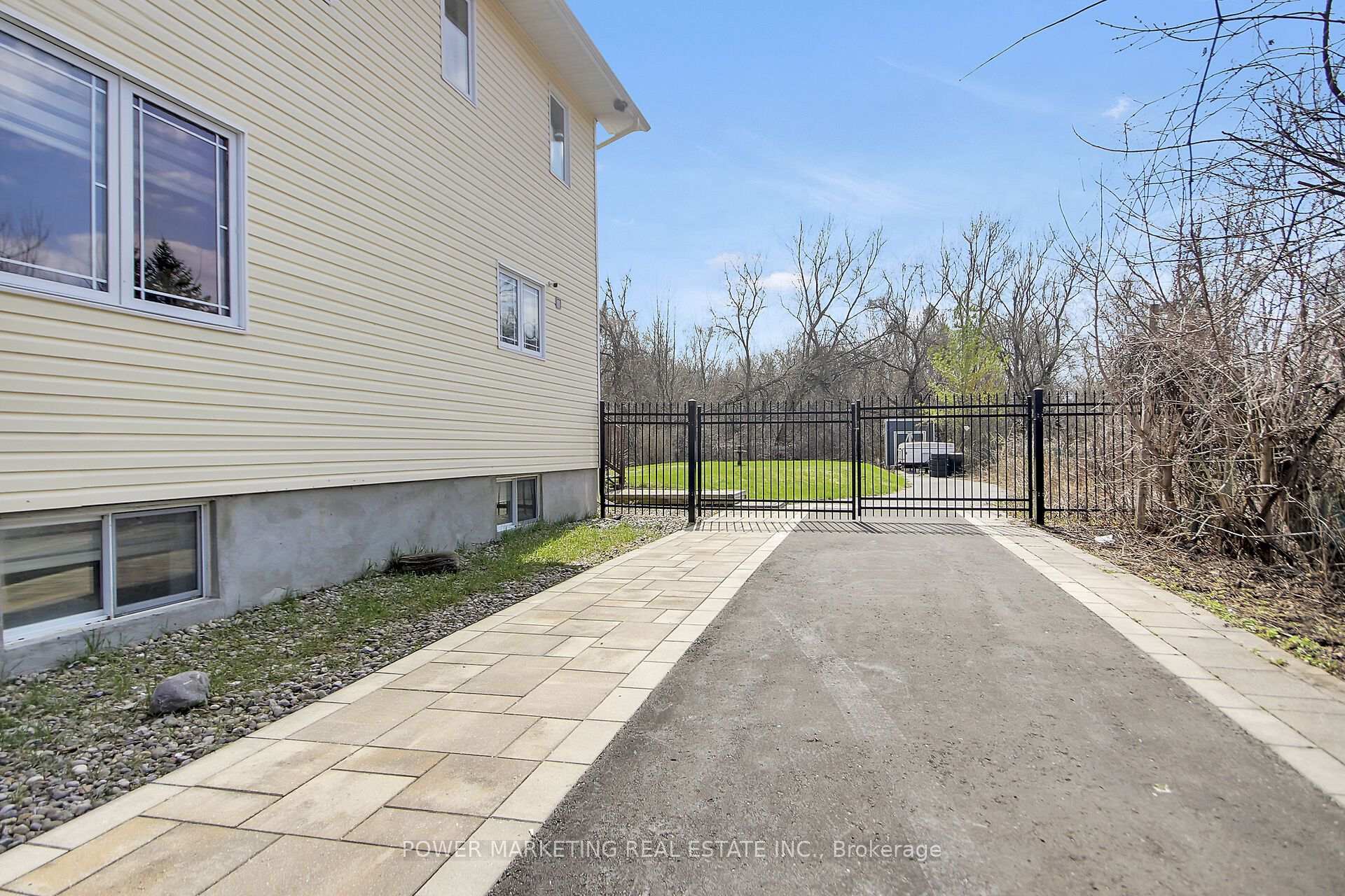 Photo 37 of 3770 Louiseize Road, Ottawa, Leitrim — HOMEH