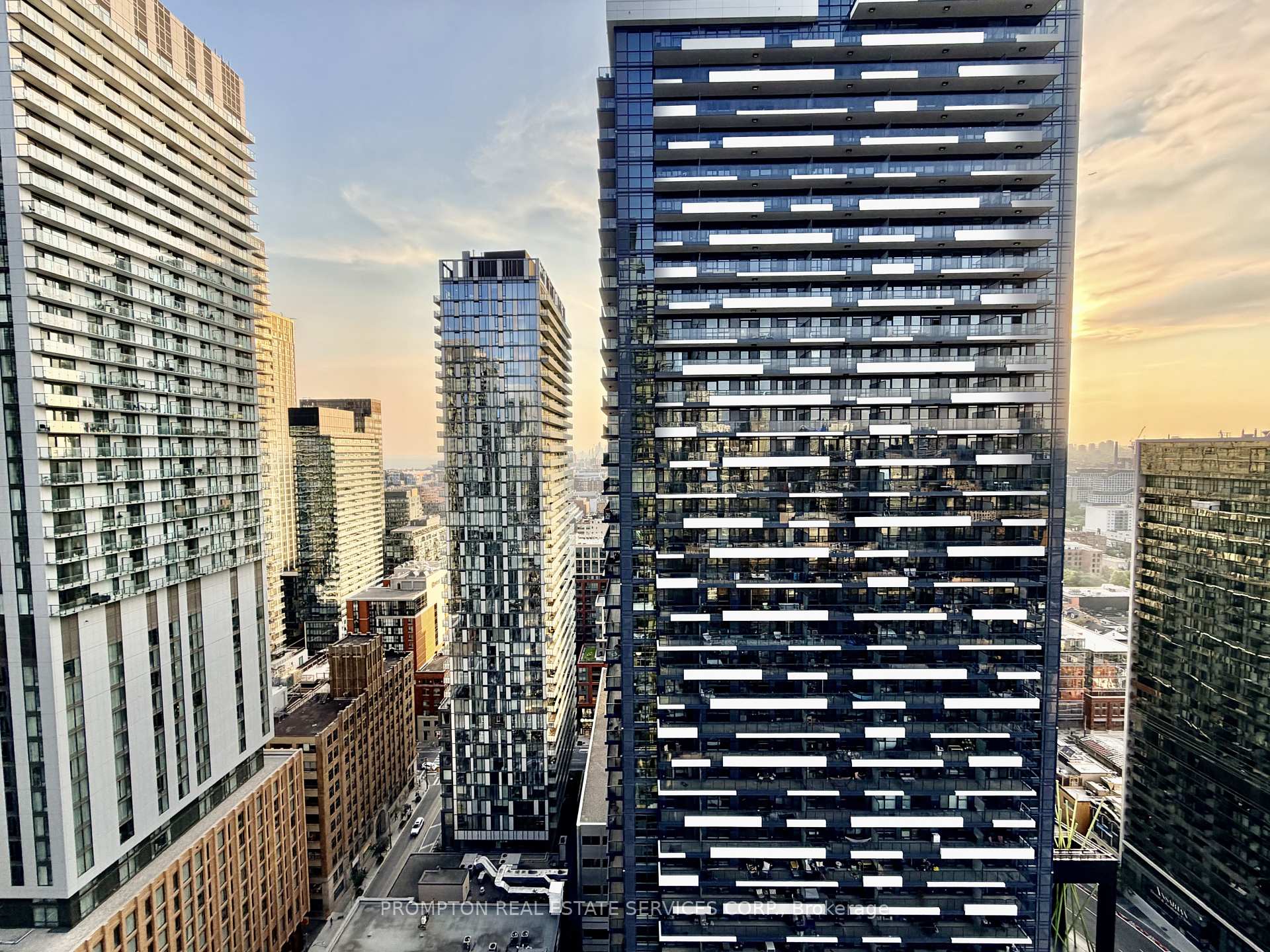 Photo 28 of Unit 3004, 290 Adelaide Street W, Toronto, Waterfront Communities — HOMEH