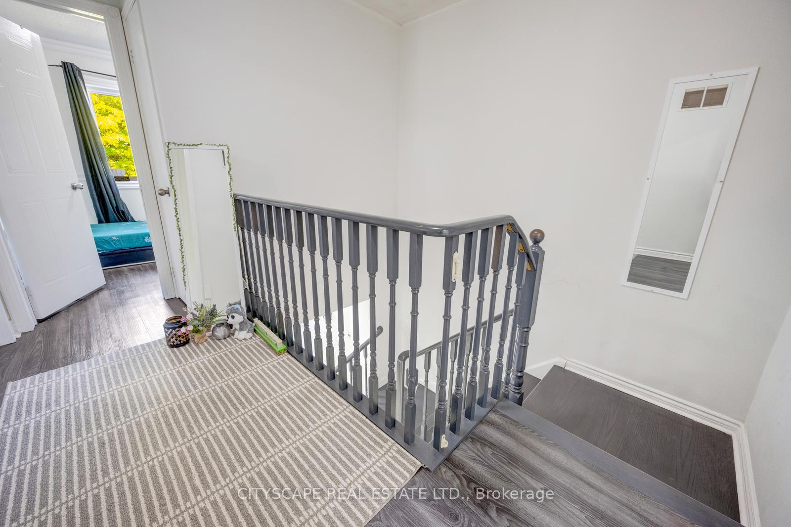 Photo 29 of 65 Mullis Crescent, Brampton, Fletcher's West — HOMEH