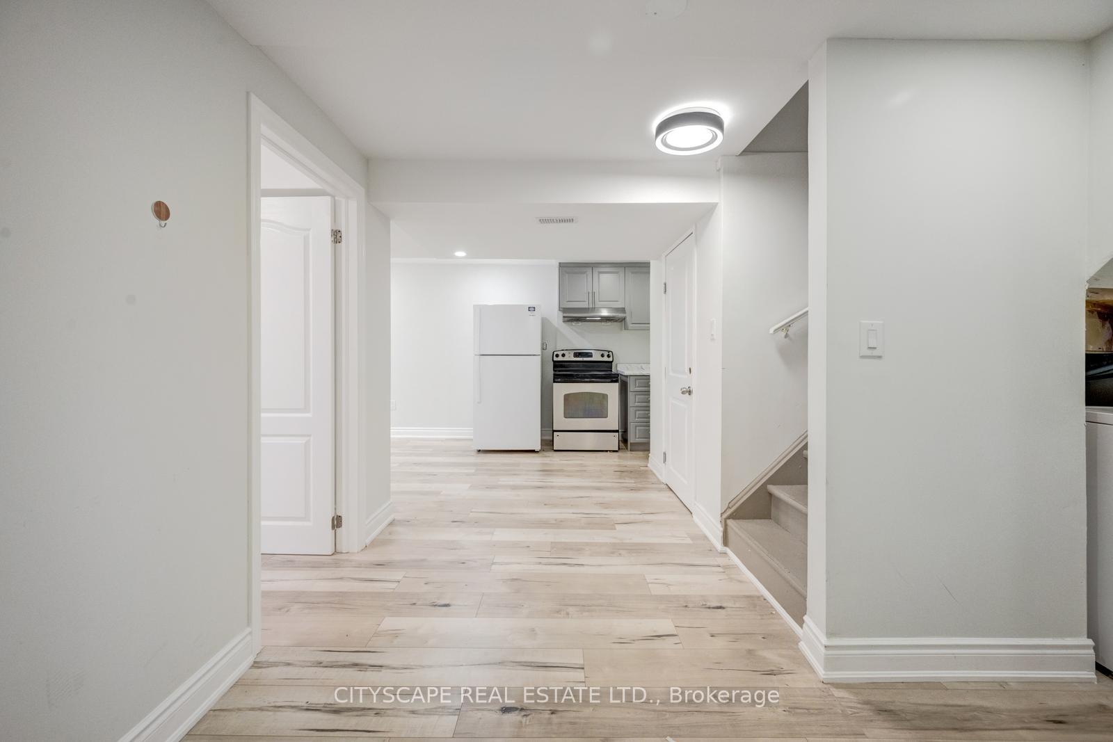 Photo 40 of 65 Mullis Crescent, Brampton, Fletcher's West — HOMEH