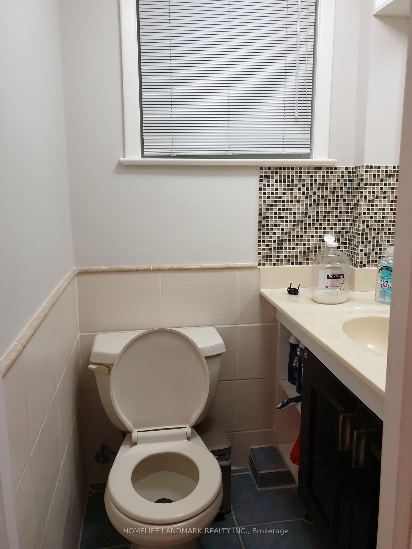 Photo 6 of Unit Lower, 44 Guildcrest Drive, Scarborough, Guildwood — HOMEH