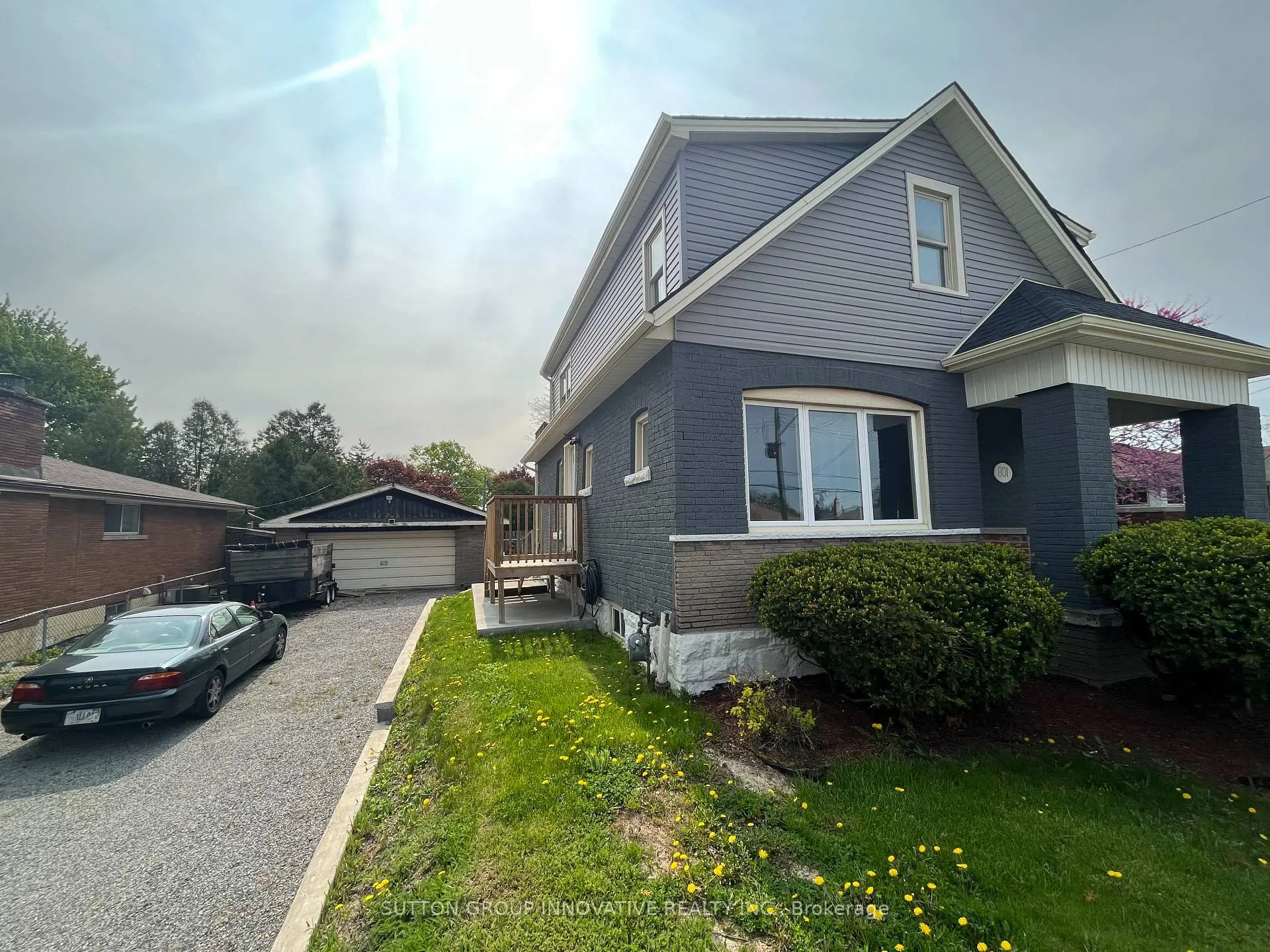 Photo 2 of Unit 1, 801 Upper Wellington Street, Hamilton, Balfour — HOMEH