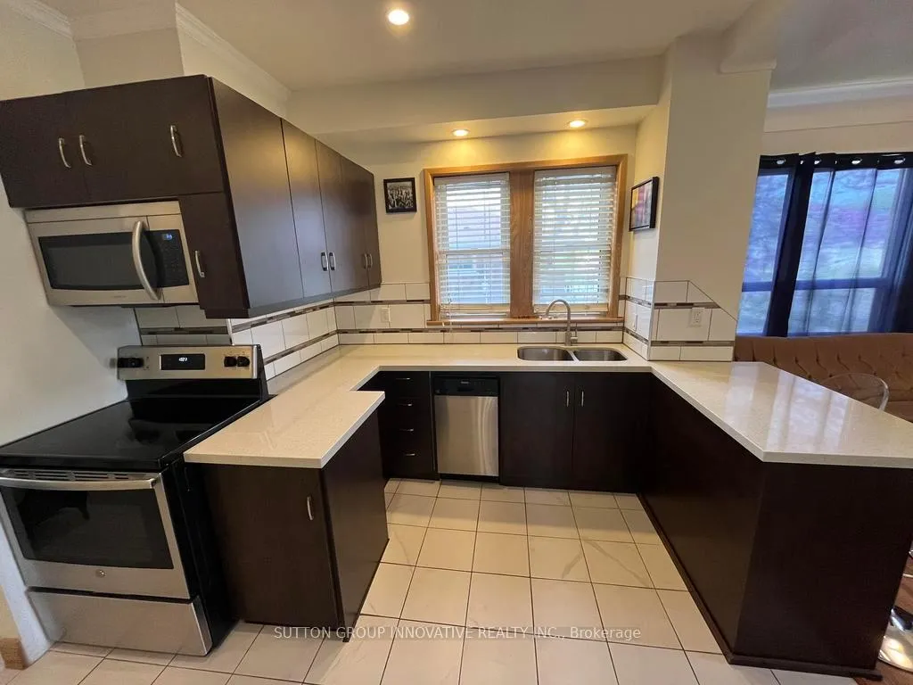 Photo 4 of Unit 1, 801 Upper Wellington Street, Hamilton, Balfour — HOMEH