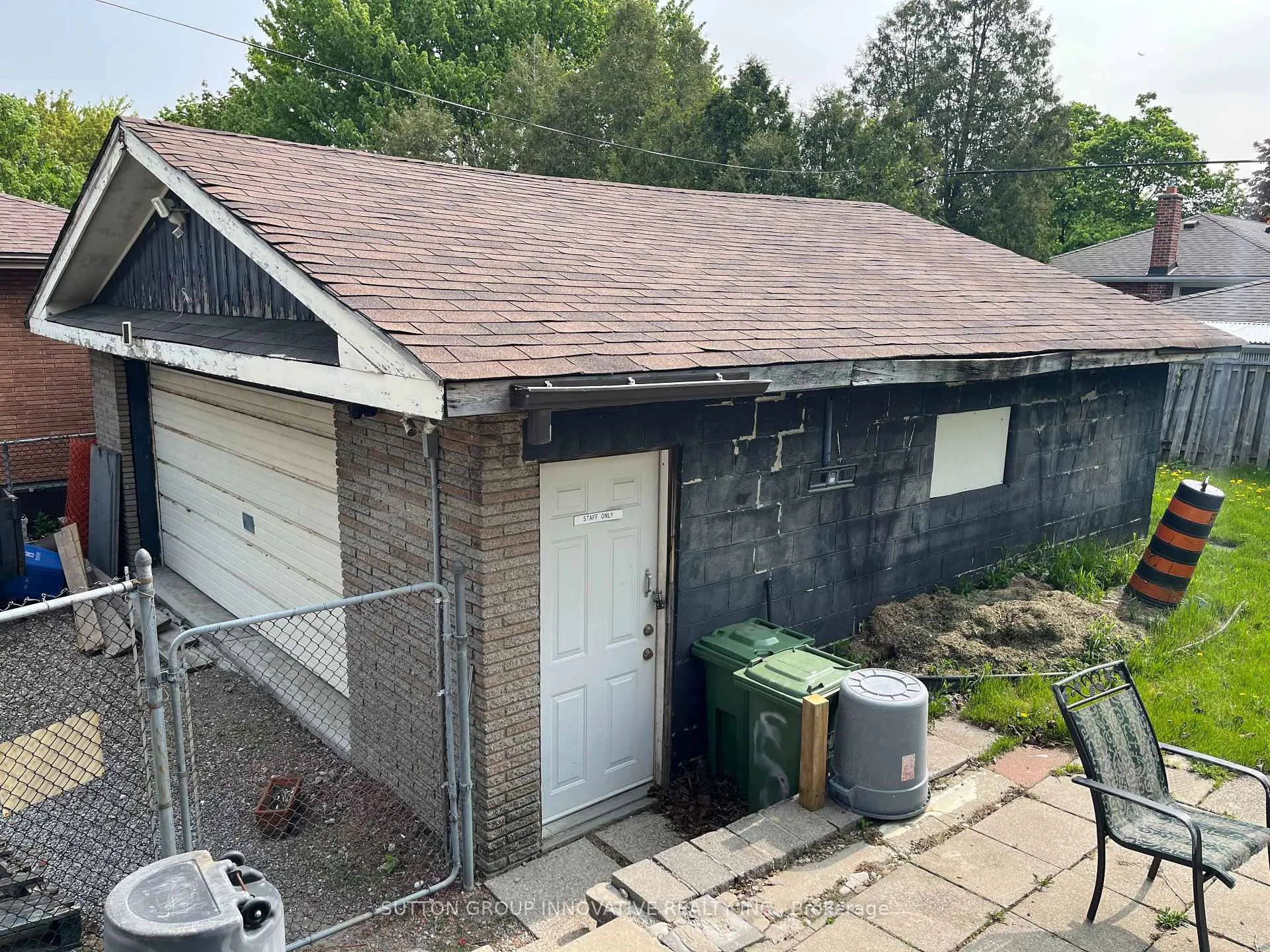 Photo 27 of Unit 1, 801 Upper Wellington Street, Hamilton, Balfour — HOMEH