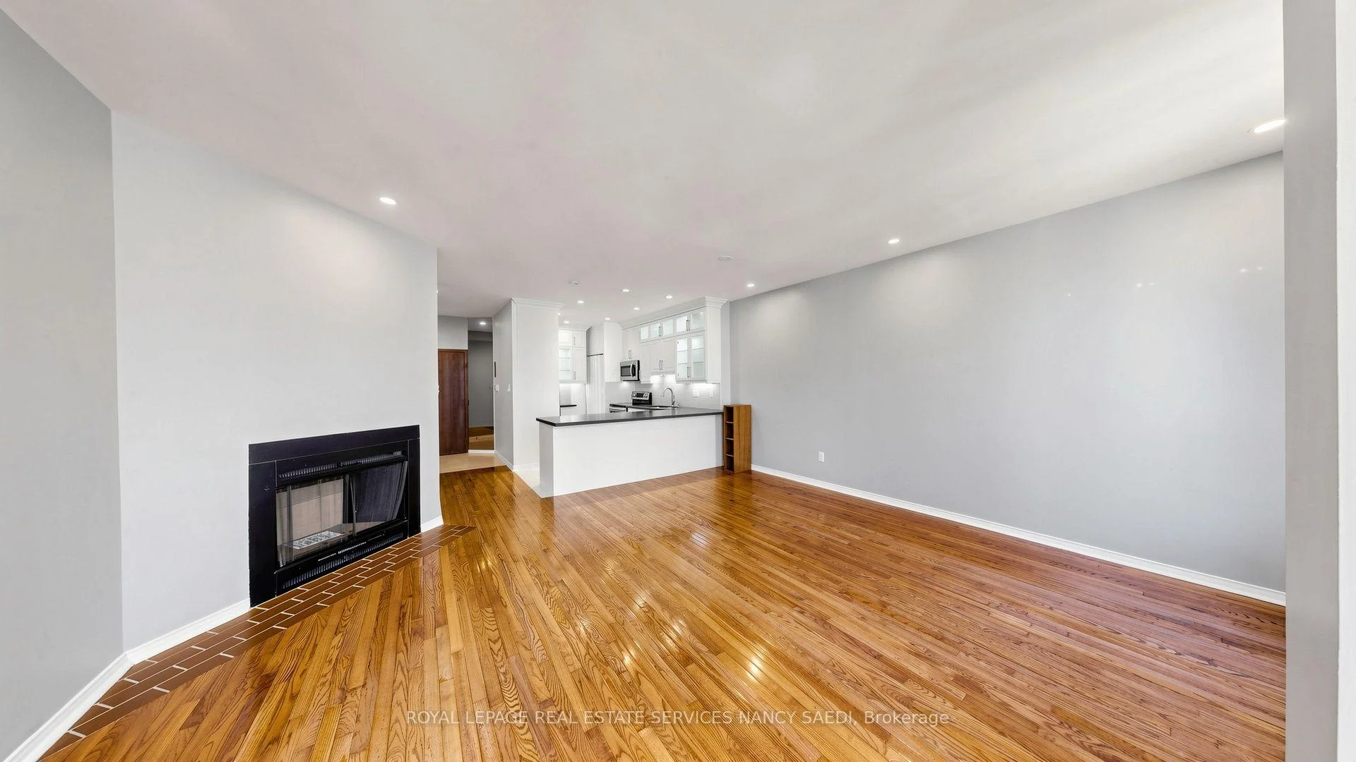 Photo 19 of Unit Ph#6, 211 St Patrick Street, Toronto, Kensington-Chinatown — HOMEH
