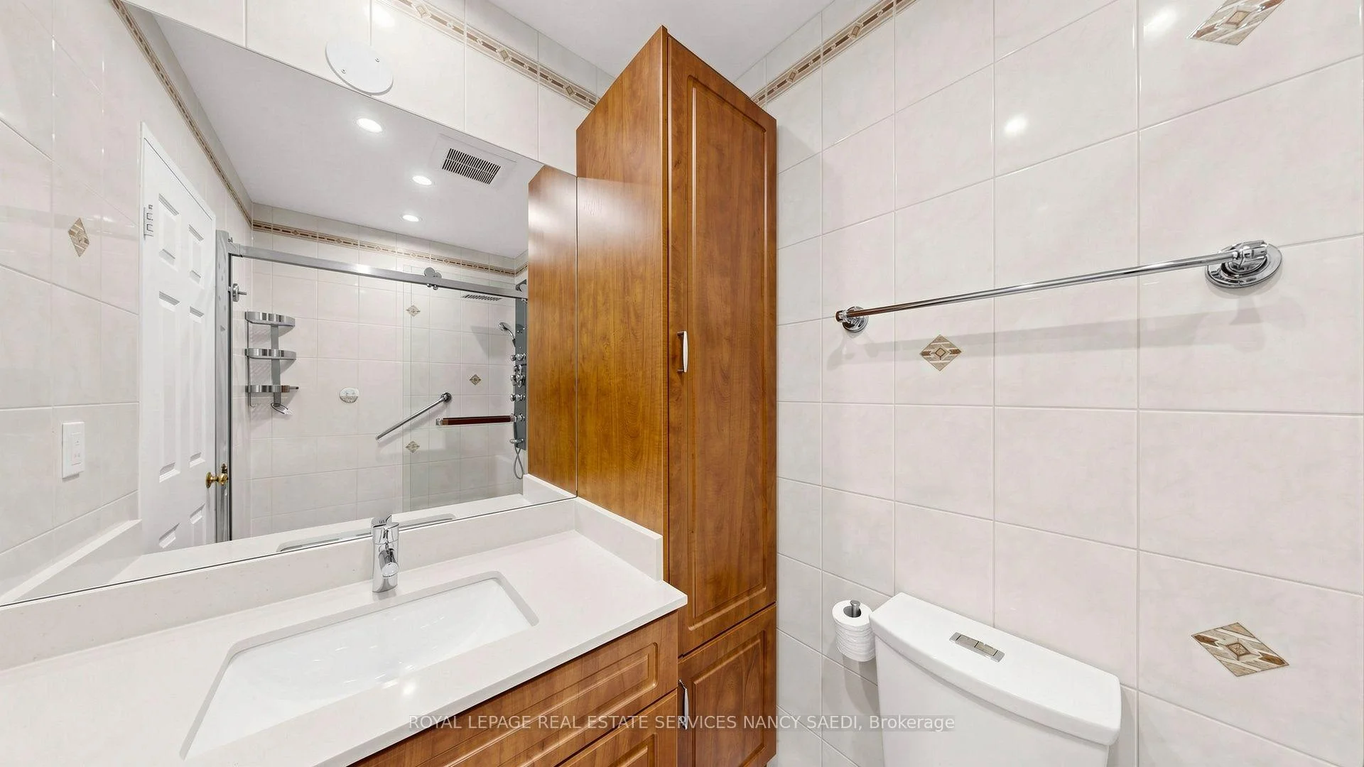 Photo 52 of Unit Ph#6, 211 St Patrick Street, Toronto, Kensington-Chinatown — HOMEH