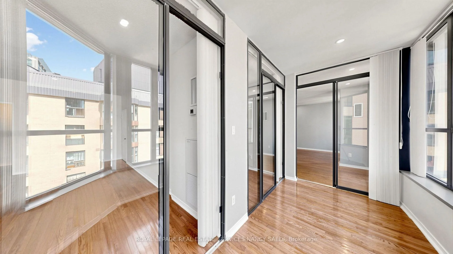 Photo 58 of Unit Ph#6, 211 St Patrick Street, Toronto, Kensington-Chinatown — HOMEH
