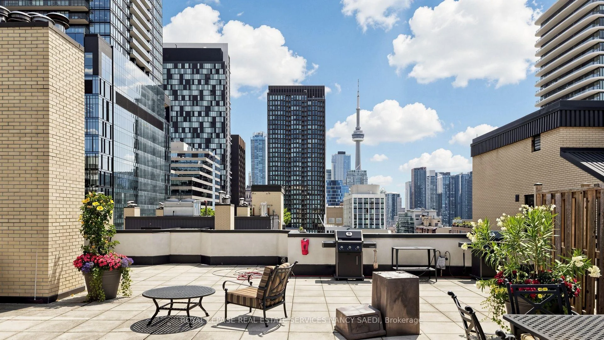 Photo 77 of Unit Ph#6, 211 St Patrick Street, Toronto, Kensington-Chinatown — HOMEH