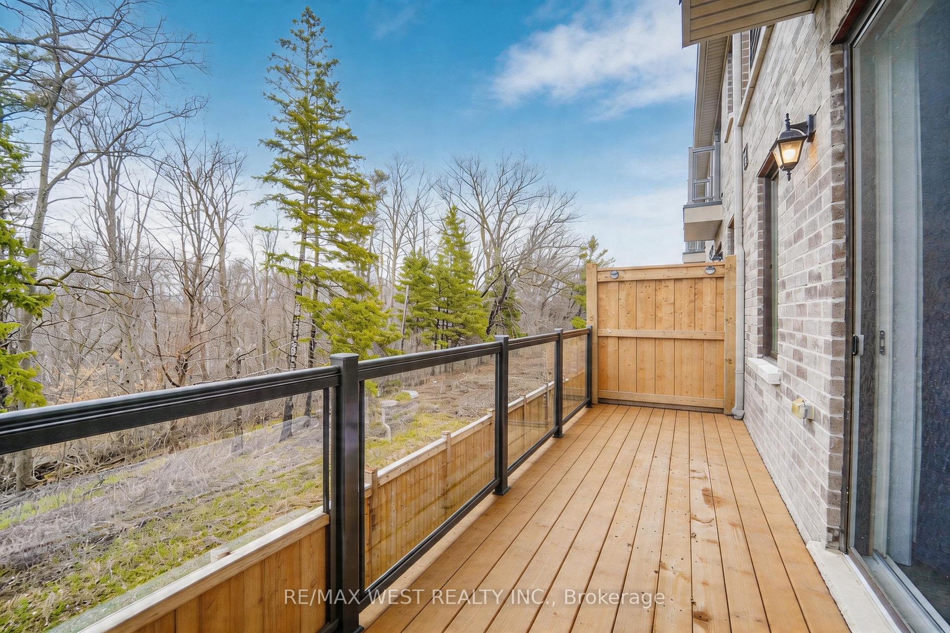 Photo 8 of 7 Folcroft Street W, Brampton, Credit Valley — HOMEH