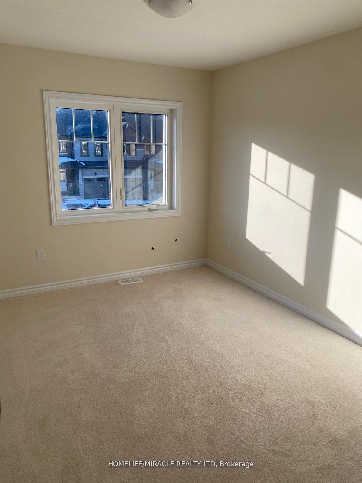 Photo 14 of 56 Sun Haven Lane, Thorold, Rolling Meadows — HOMEH