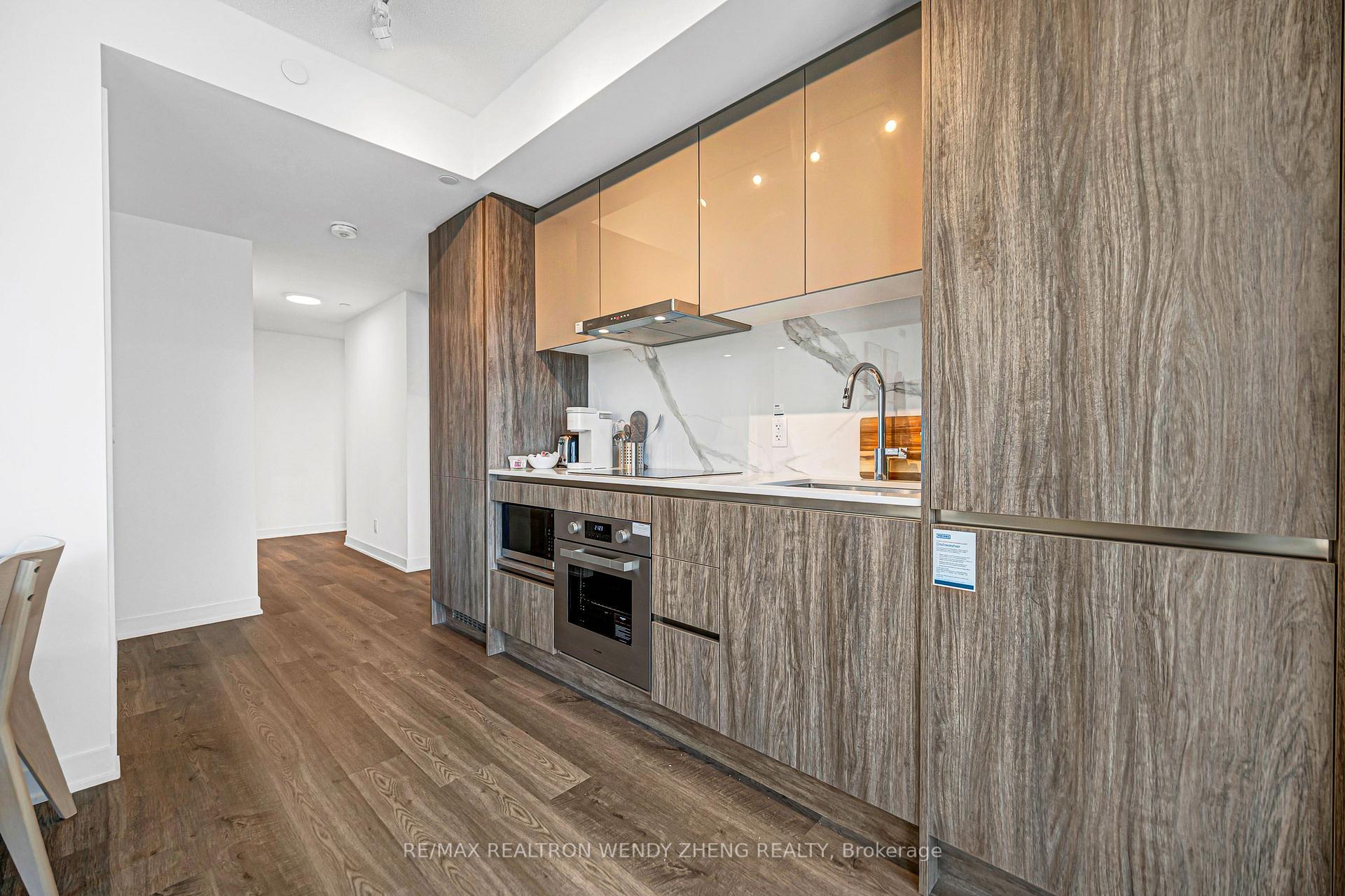 Photo 7 of 180 Front Street E, Toronto, Moss Park — HOMEH