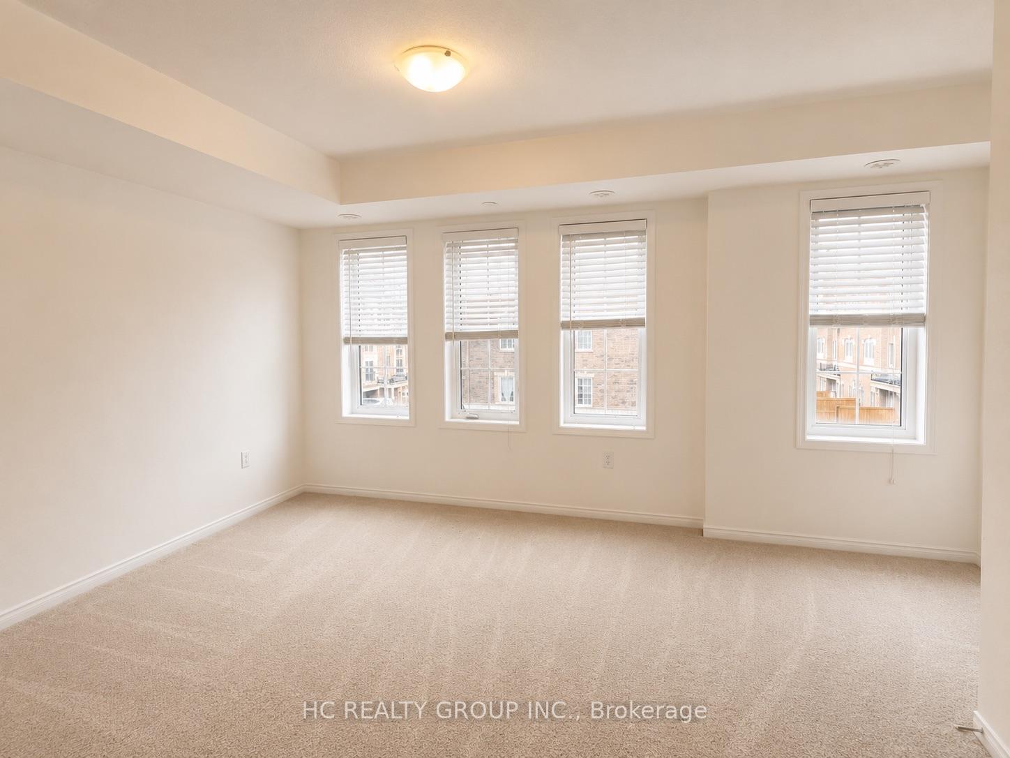 Photo 5 of Unit 124, 2645 Eaglesham Path, Oshawa, Windfields — HOMEH