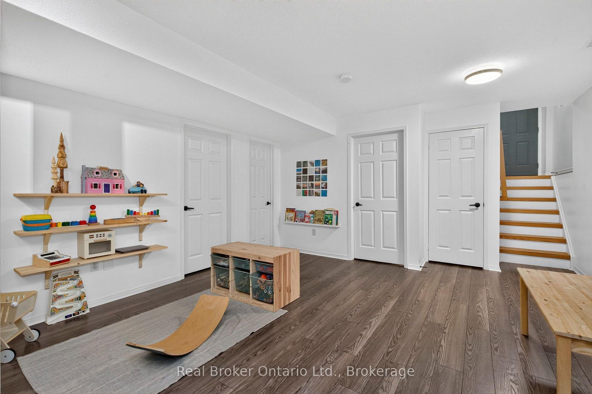 Photo 13 of 210 Dyer Drive, Wasaga Beach — HOMEH