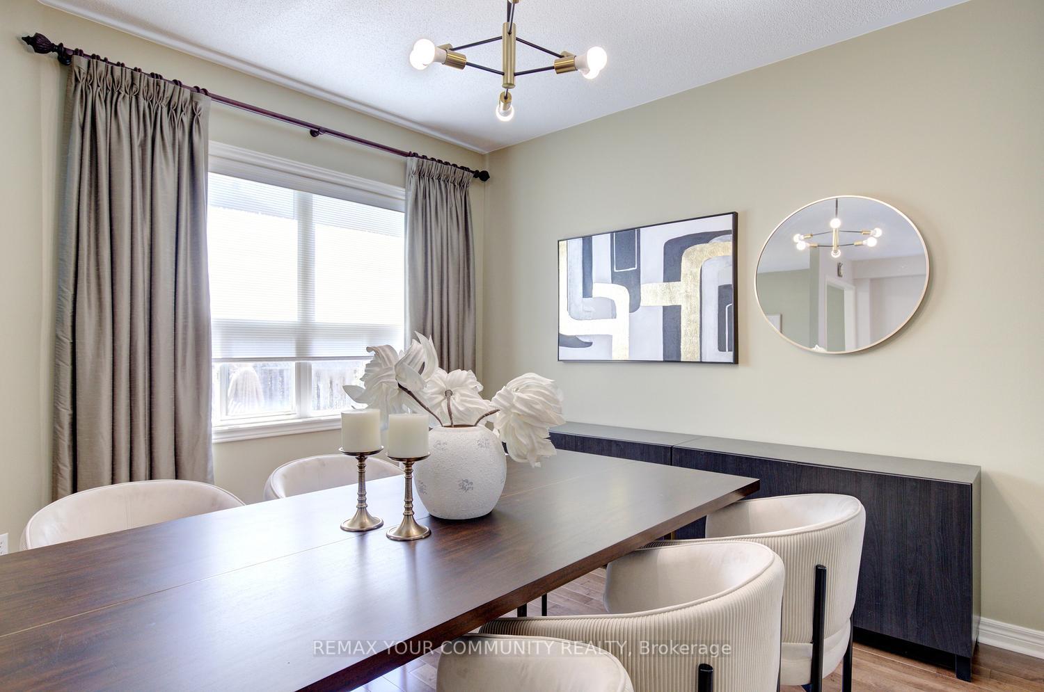 Photo 23 of 16 Westway Crescent, Vaughan, Patterson — HOMEH