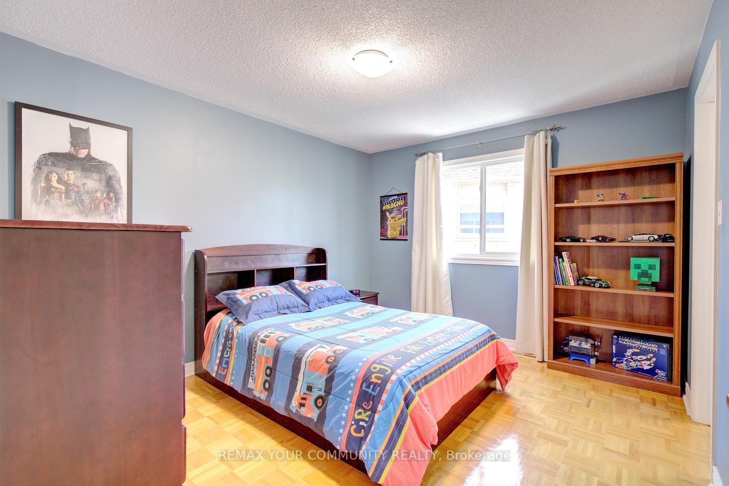 Photo 43 of 16 Westway Crescent, Vaughan, Patterson — HOMEH