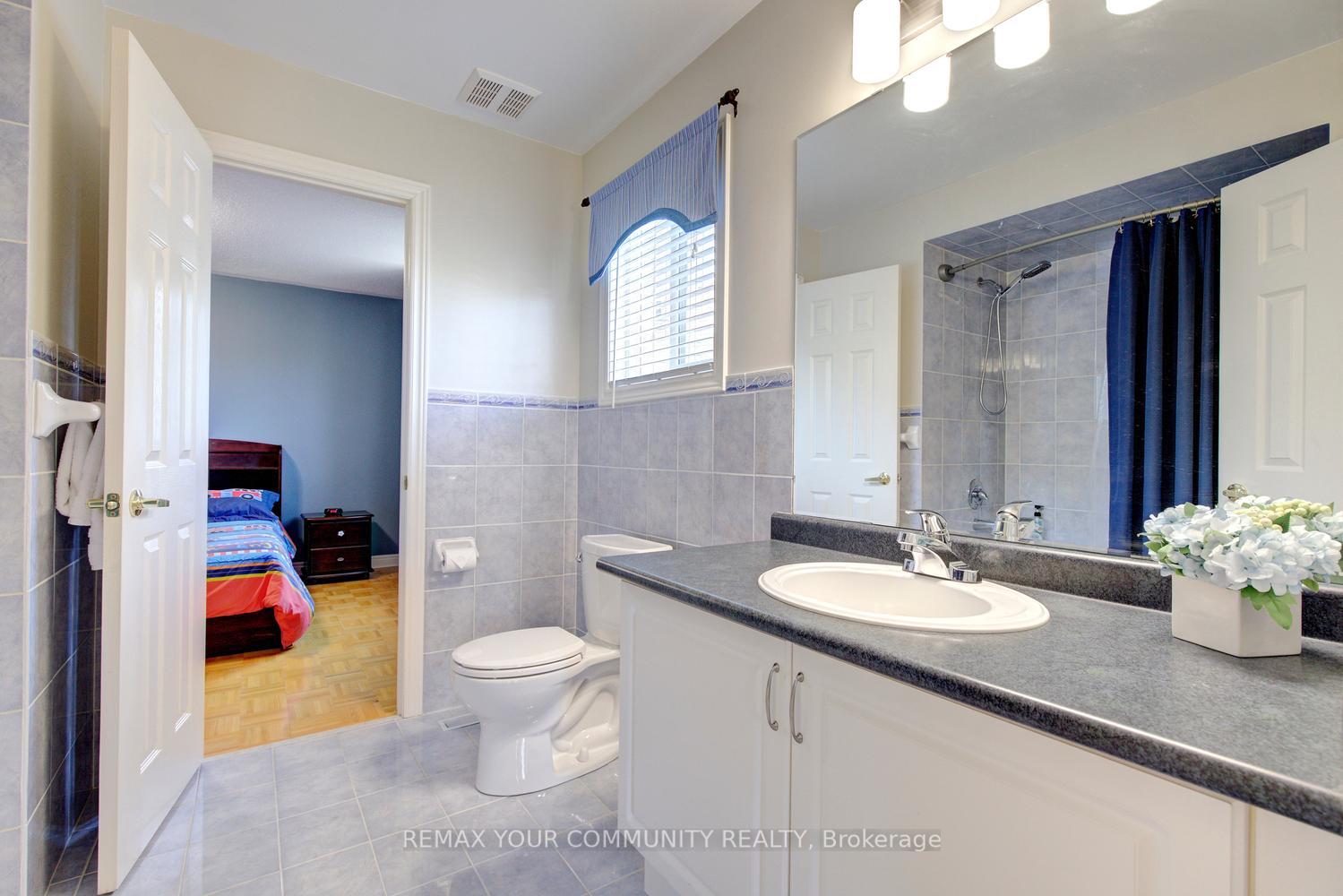 Photo 44 of 16 Westway Crescent, Vaughan, Patterson — HOMEH
