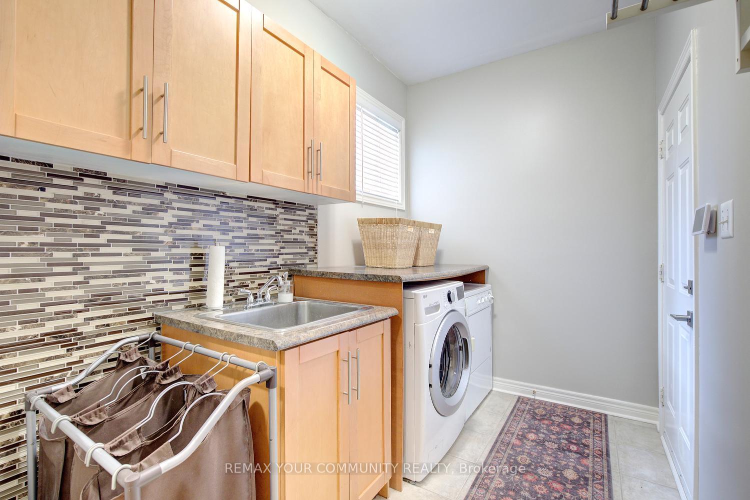 Photo 46 of 16 Westway Crescent, Vaughan, Patterson — HOMEH