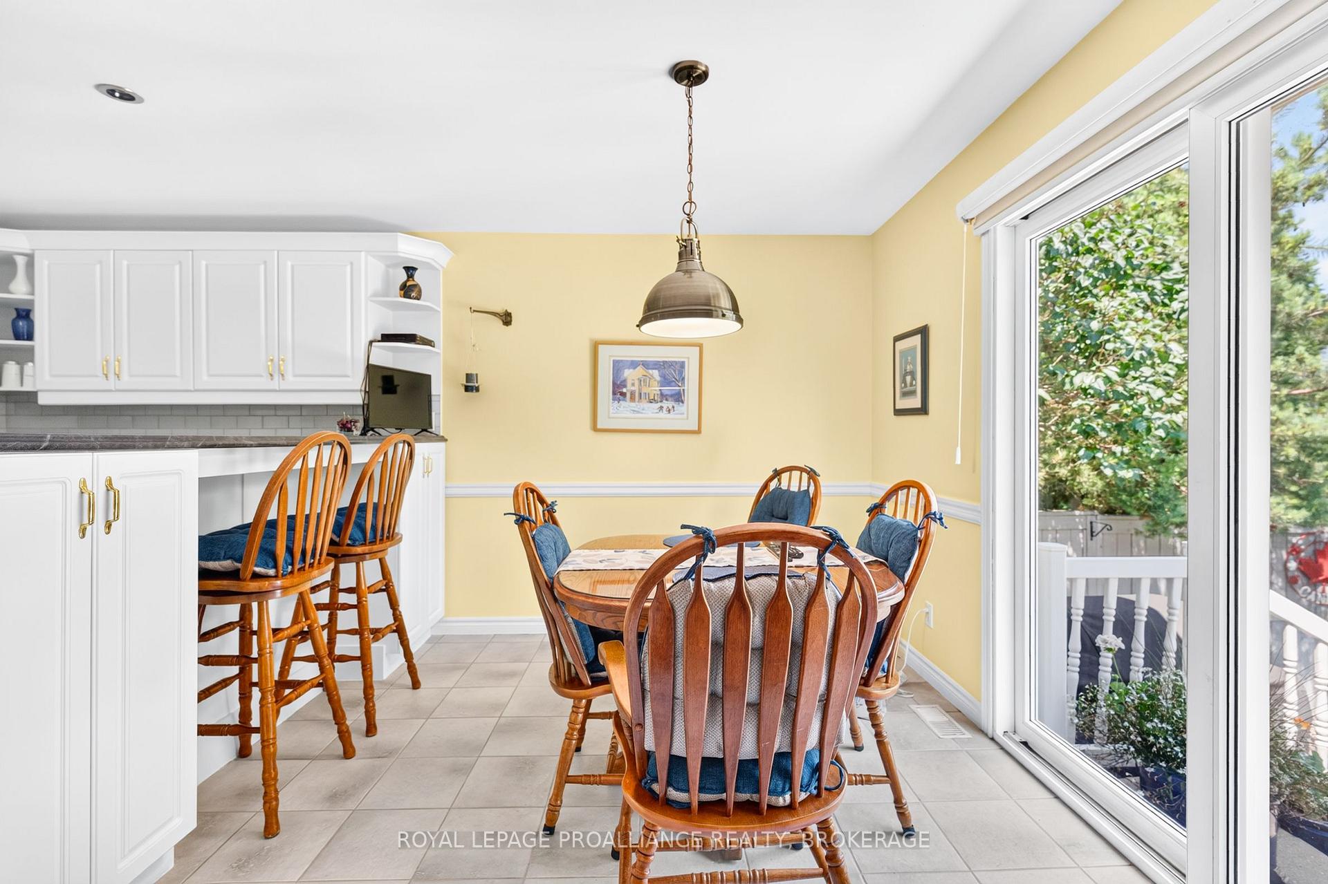 Photo 12 of 657 Roosevelt Drive, Kingston, City SouthWest — HOMEH