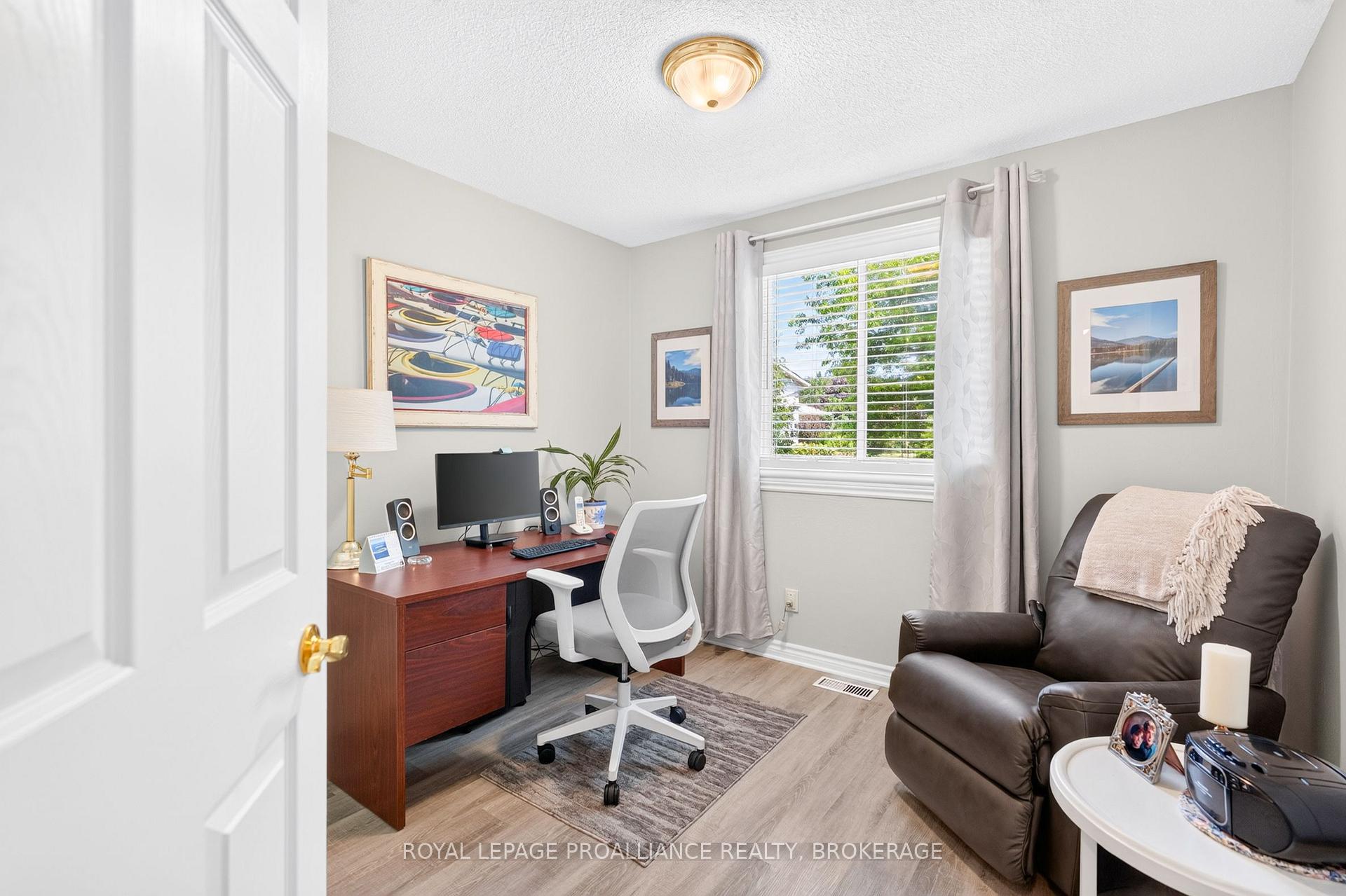 Photo 14 of 657 Roosevelt Drive, Kingston, City SouthWest — HOMEH