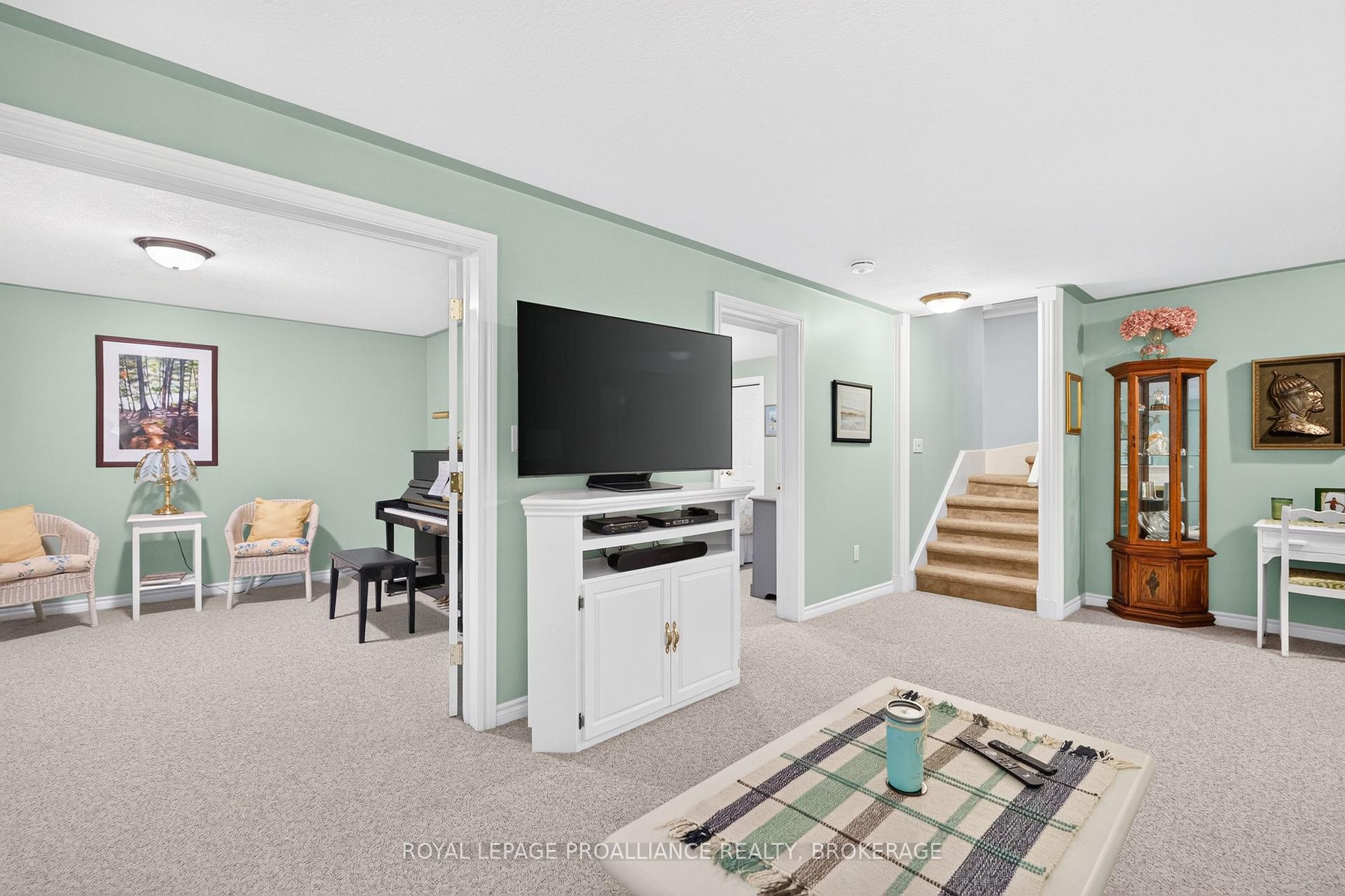 Photo 28 of 657 Roosevelt Drive, Kingston, City SouthWest — HOMEH