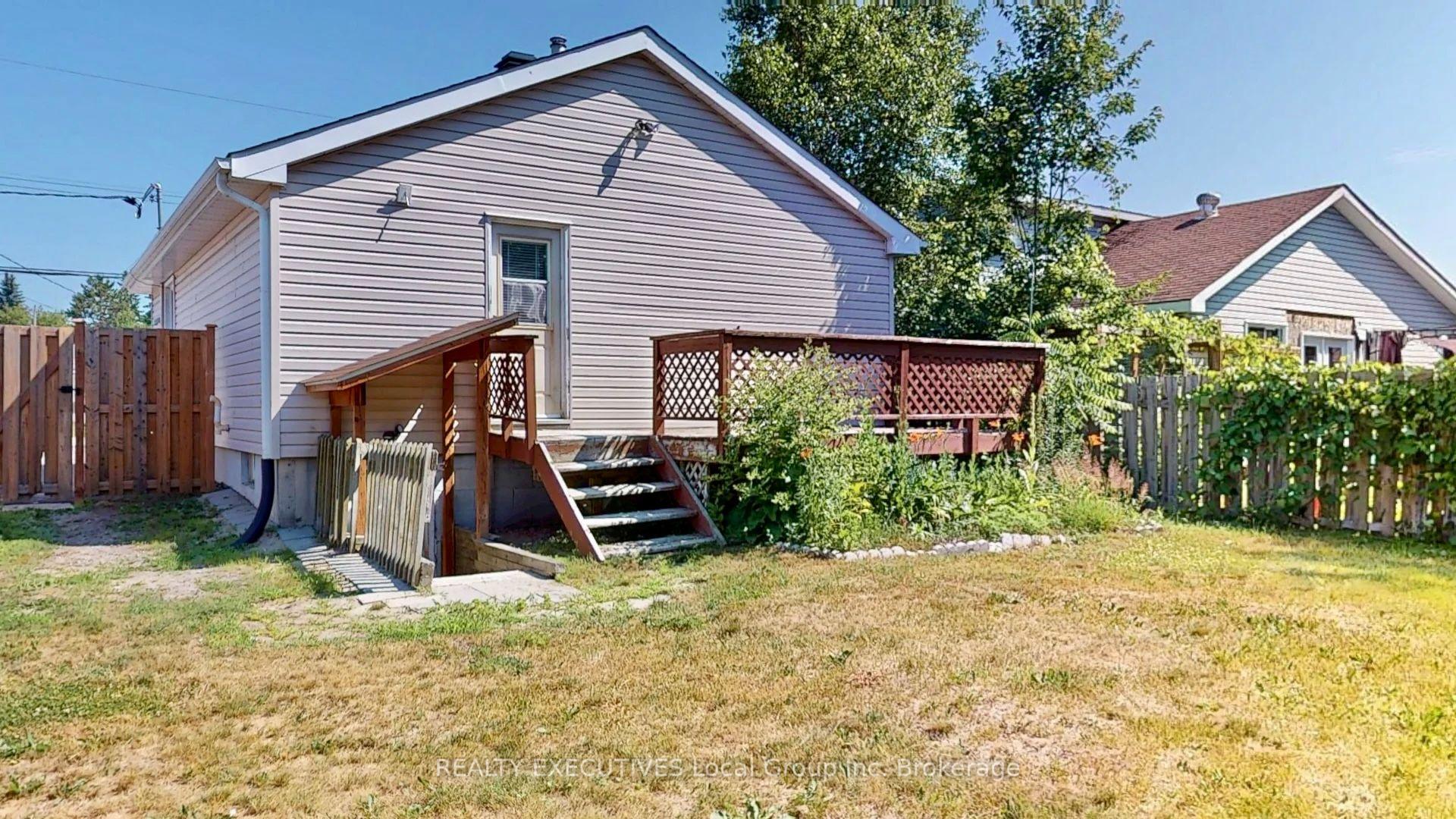 Photo 3 of 319 Albert Avenue, North Bay, Widdifield — HOMEH
