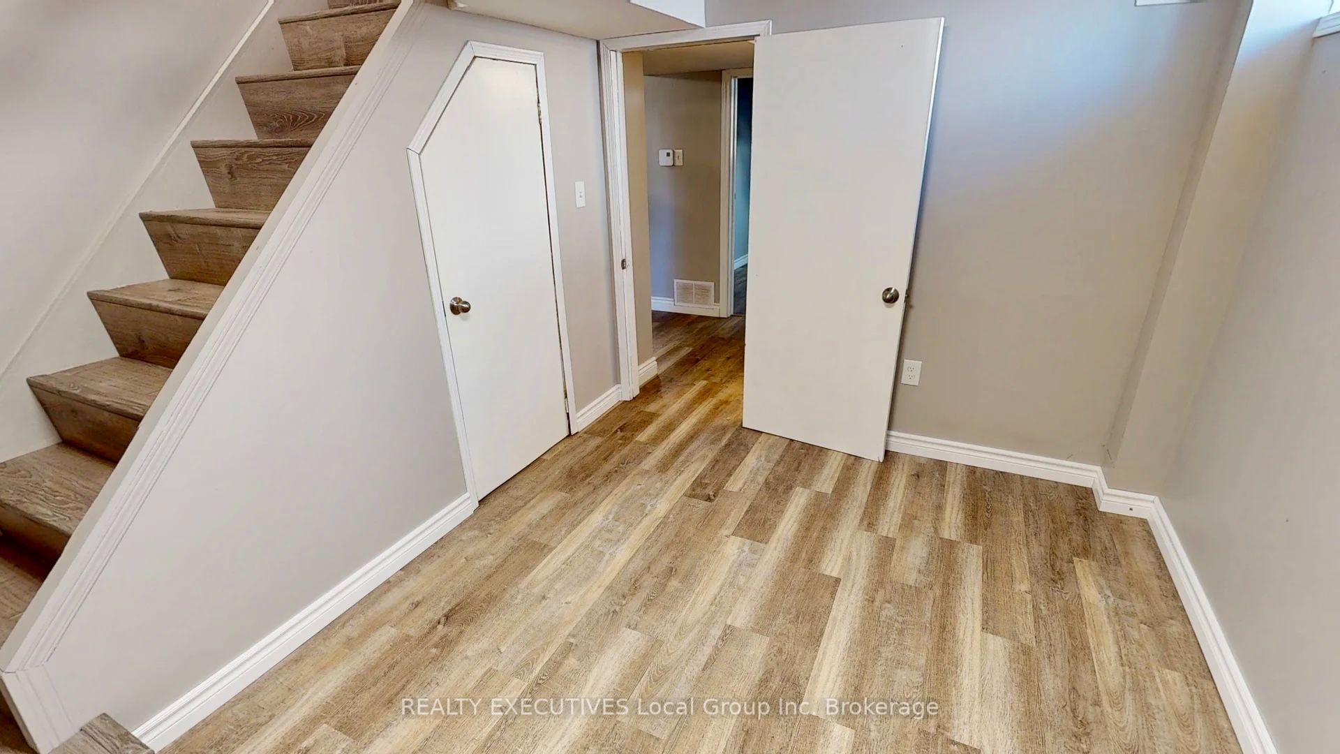 Photo 17 of 319 Albert Avenue, North Bay, Widdifield — HOMEH