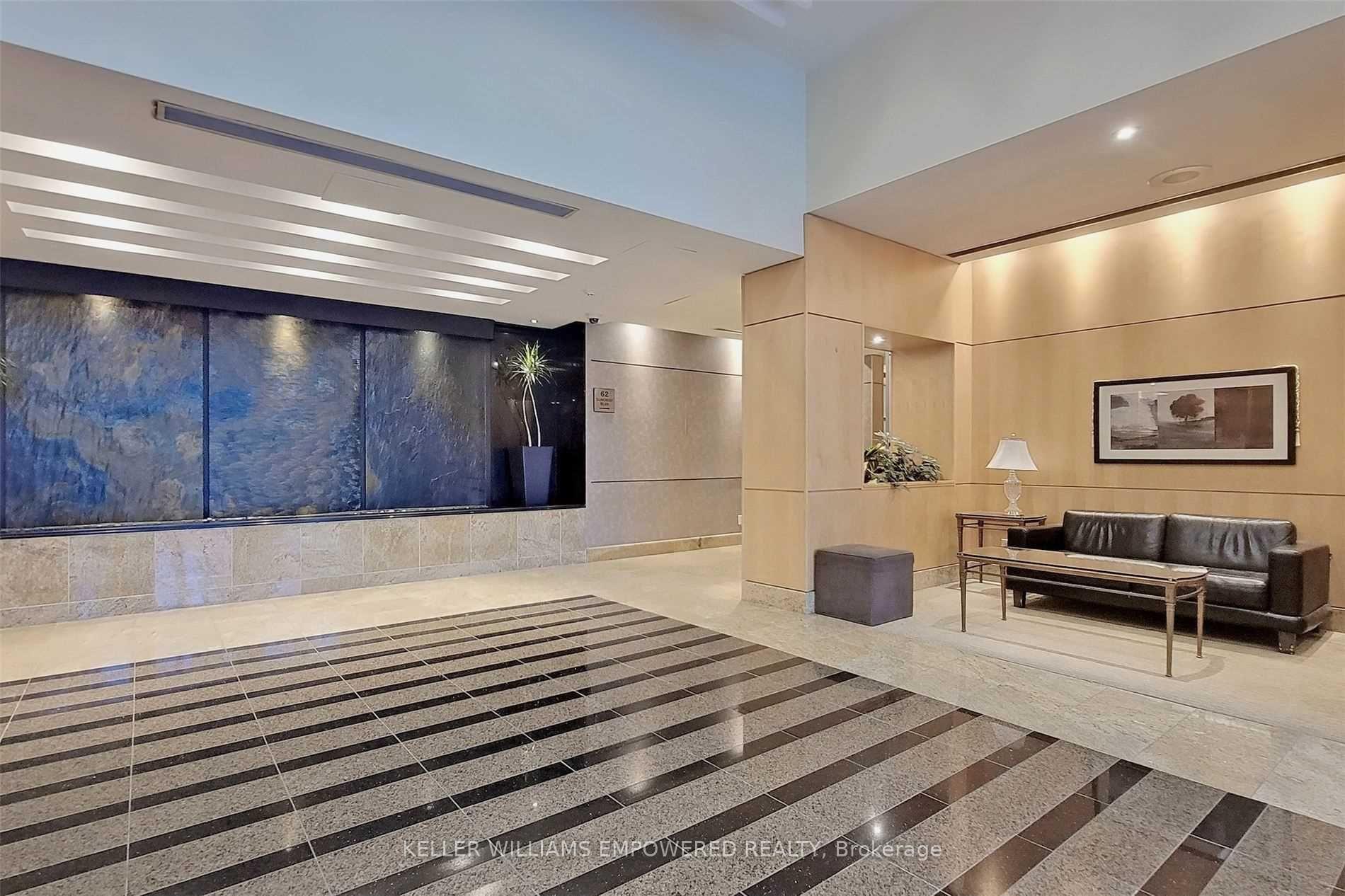 Photo 5 of Unit 803, 48 Suncrest Boulevard, Markham, Commerce Valley — HOMEH
