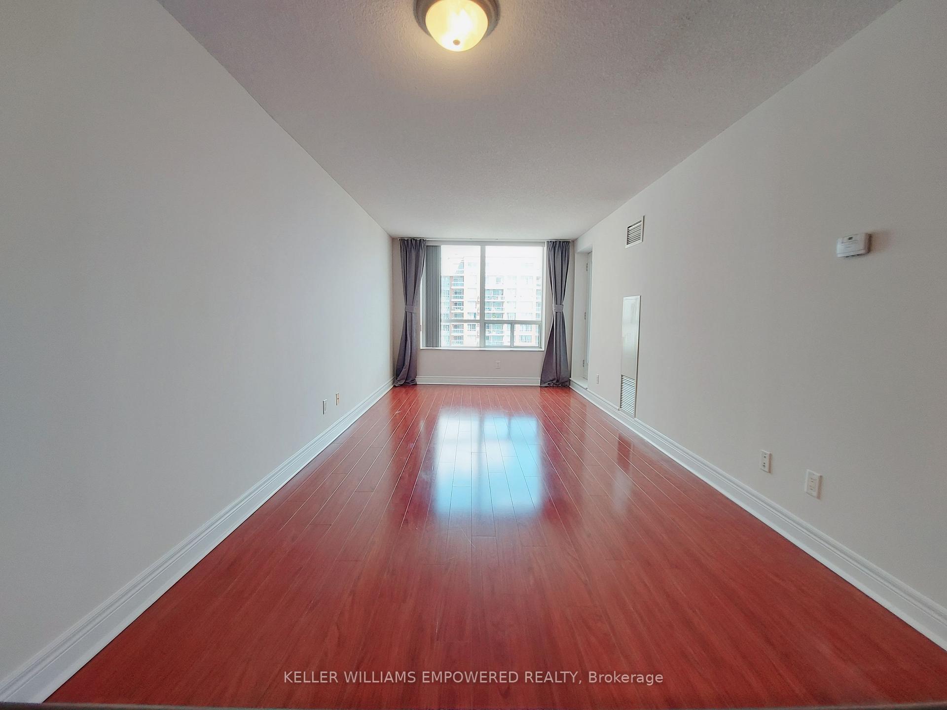 Photo 9 of Unit 803, 48 Suncrest Boulevard, Markham, Commerce Valley — HOMEH