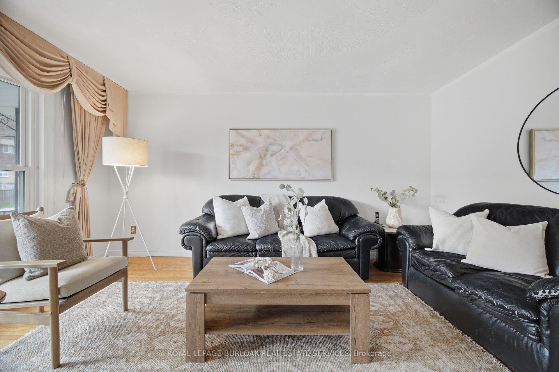 Photo 8 of 31 Summercrest Drive, Hamilton, Gershome — HOMEH
