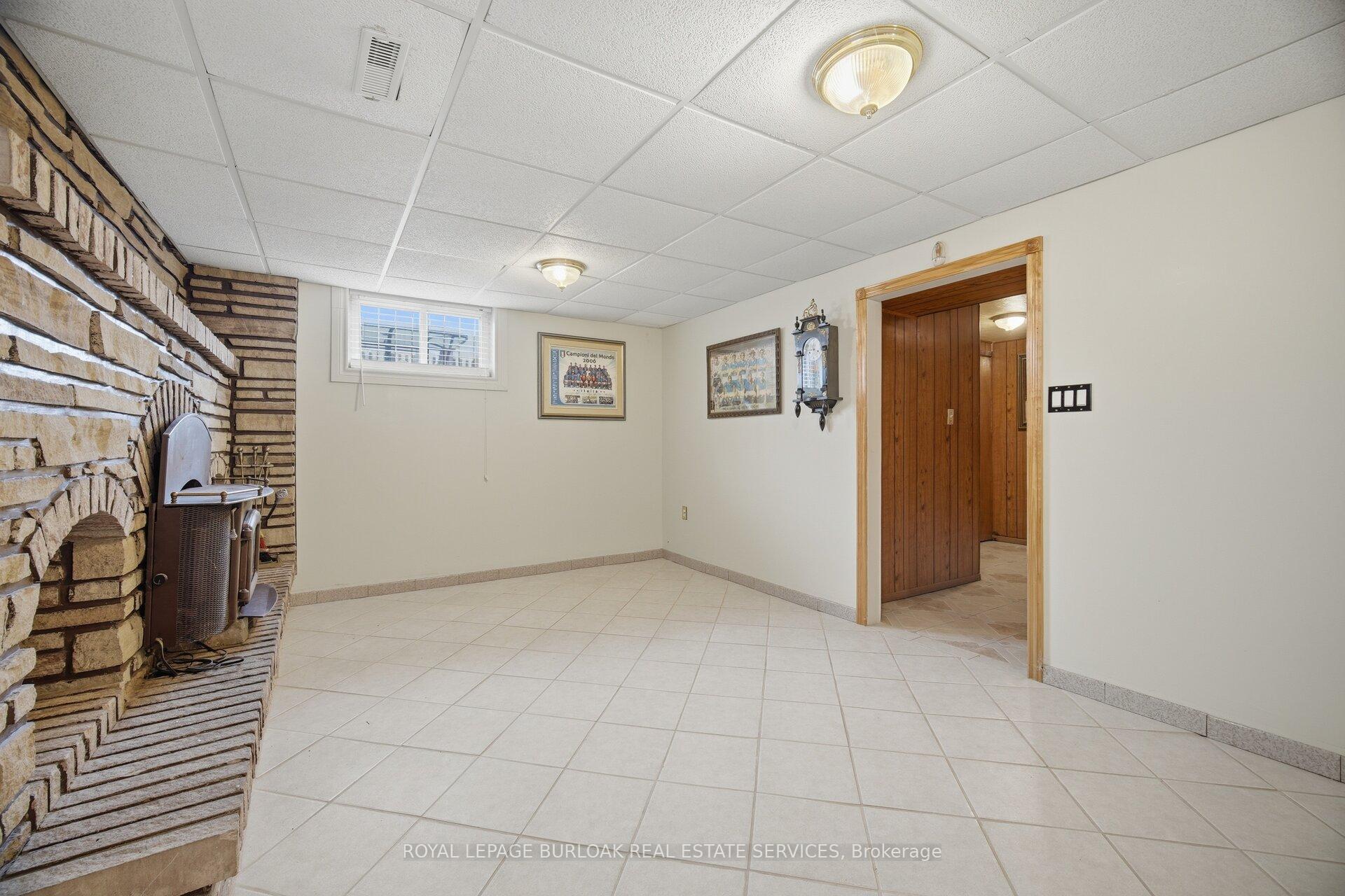 Photo 27 of 31 Summercrest Drive, Hamilton, Gershome — HOMEH