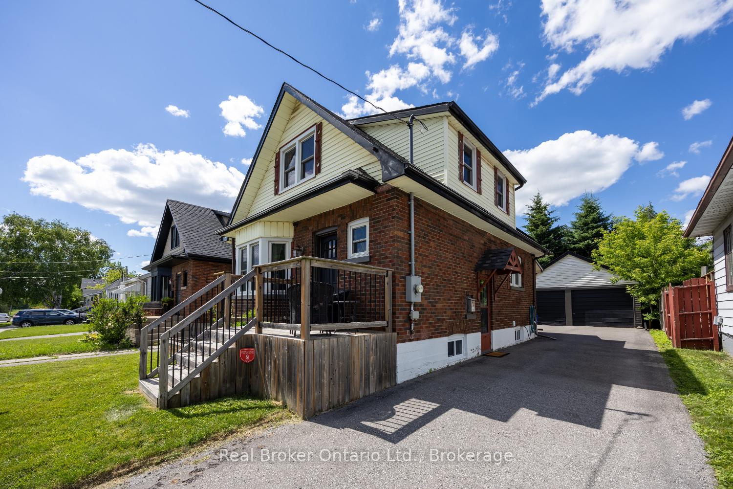 Photo 2 of 248 Mitchell Avenue, Oshawa, Central — HOMEH