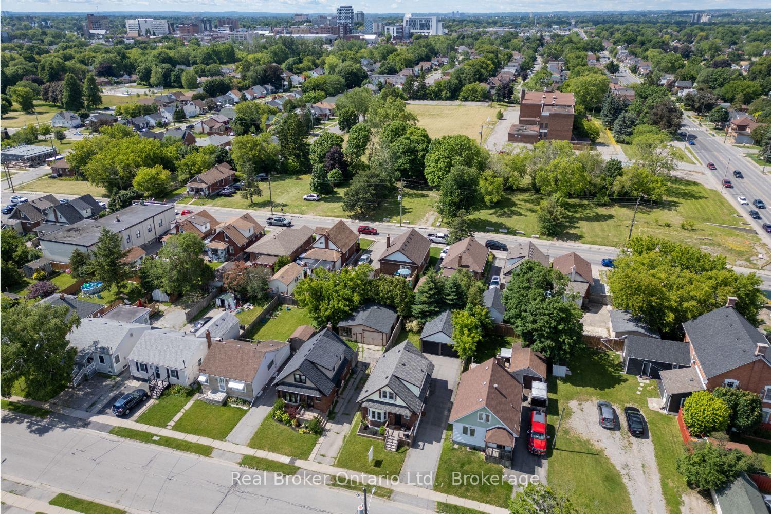 Photo 29 of 248 Mitchell Avenue, Oshawa, Central — HOMEH