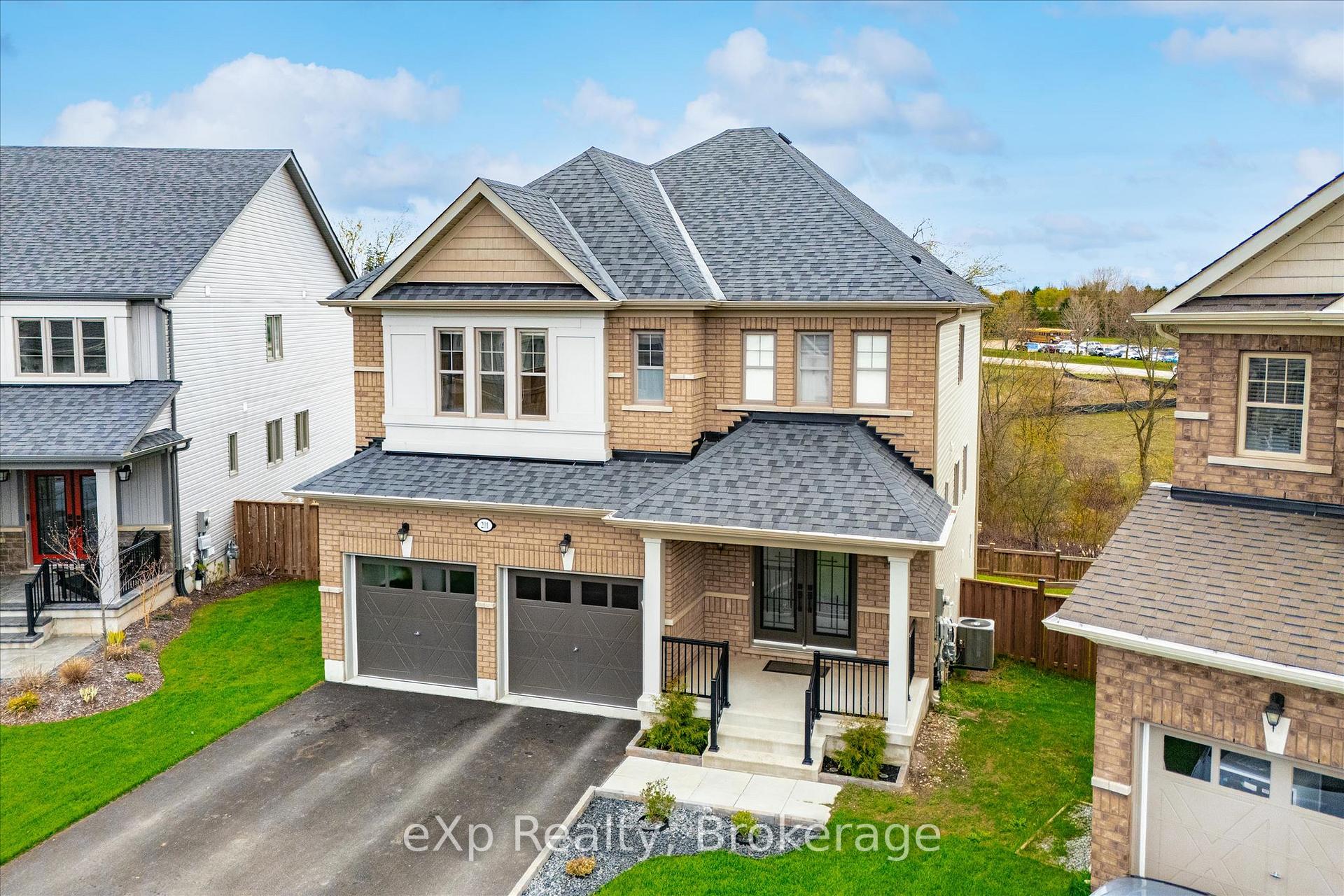 Photo 1 of 201 McFarlane Crescent, Centre Wellington, Fergus — HOMEH