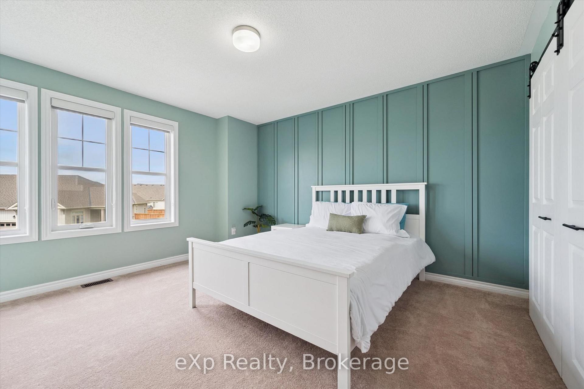 Photo 29 of 201 McFarlane Crescent, Centre Wellington, Fergus — HOMEH