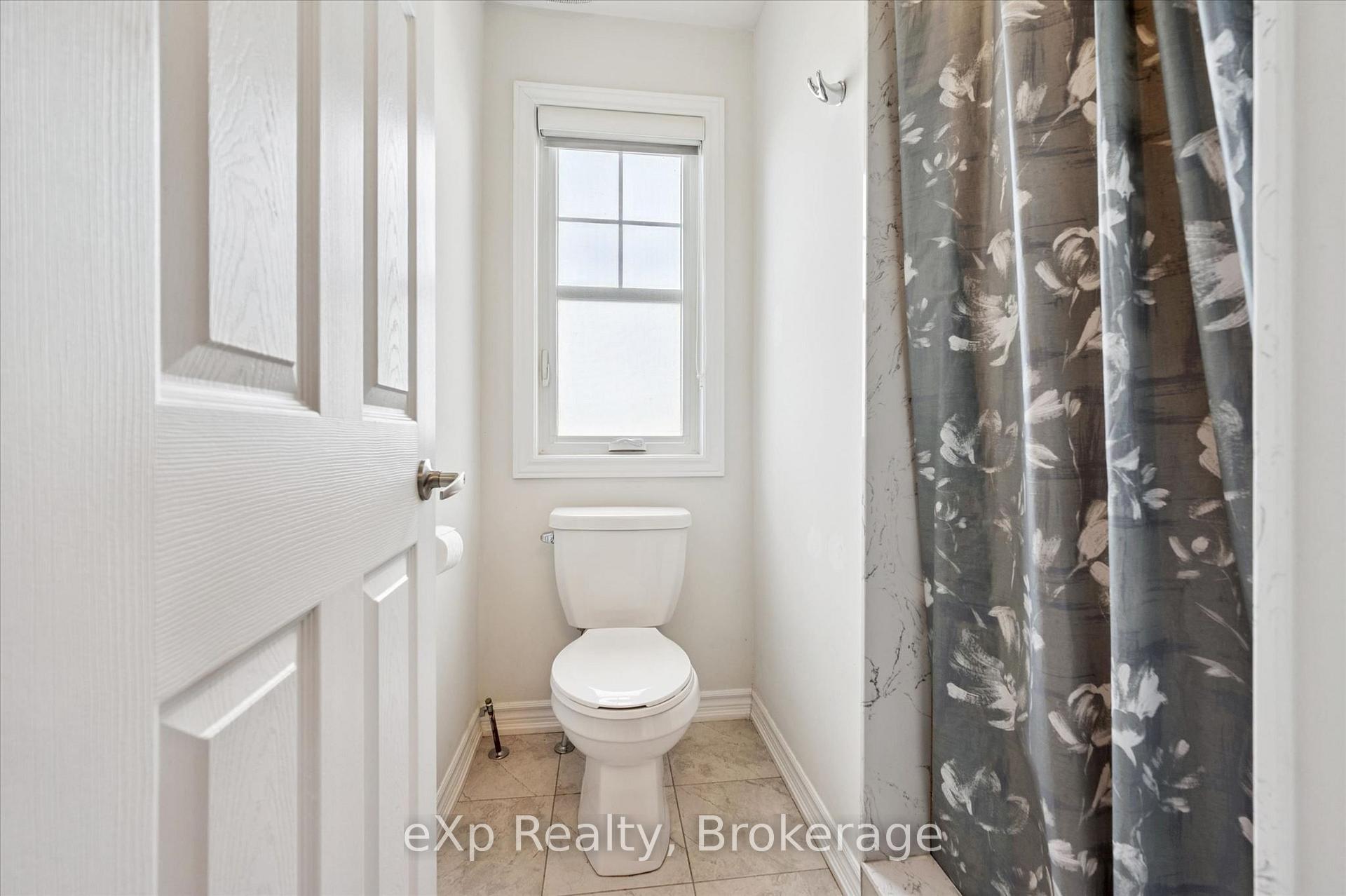 Photo 32 of 201 McFarlane Crescent, Centre Wellington, Fergus — HOMEH