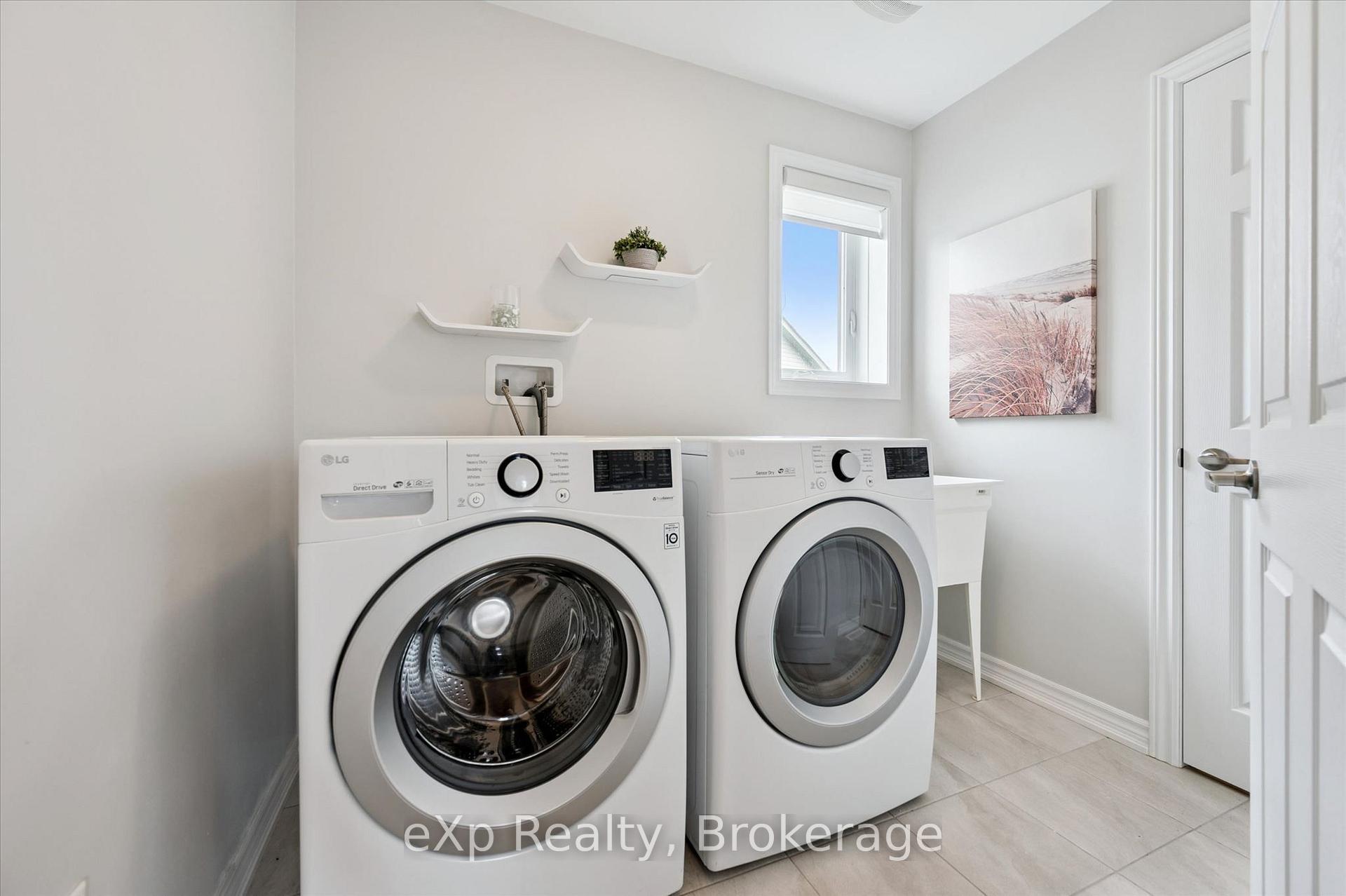Photo 38 of 201 McFarlane Crescent, Centre Wellington, Fergus — HOMEH