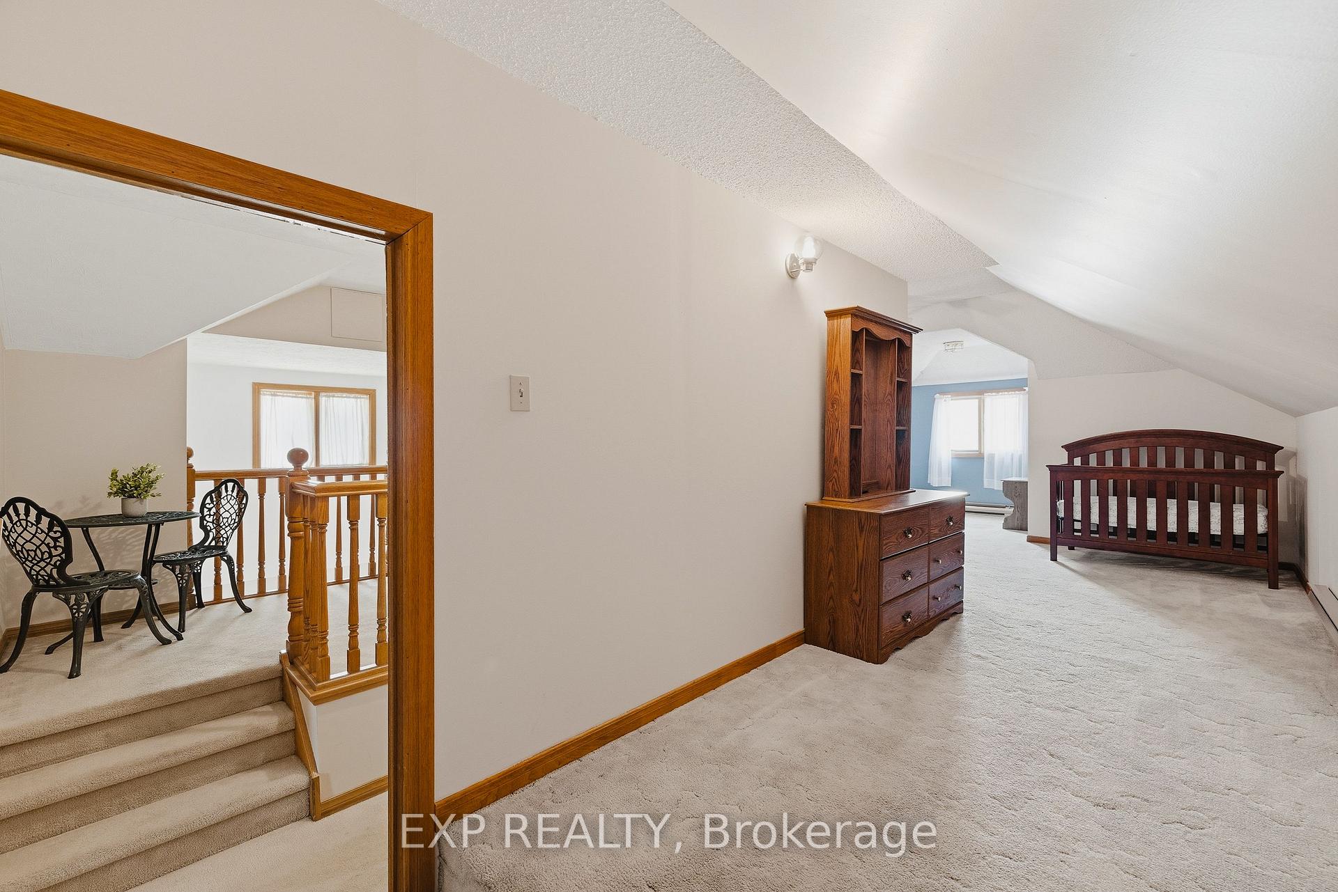Photo 25 of 381 Timlock Place, Waterloo, Lexington — HOMEH