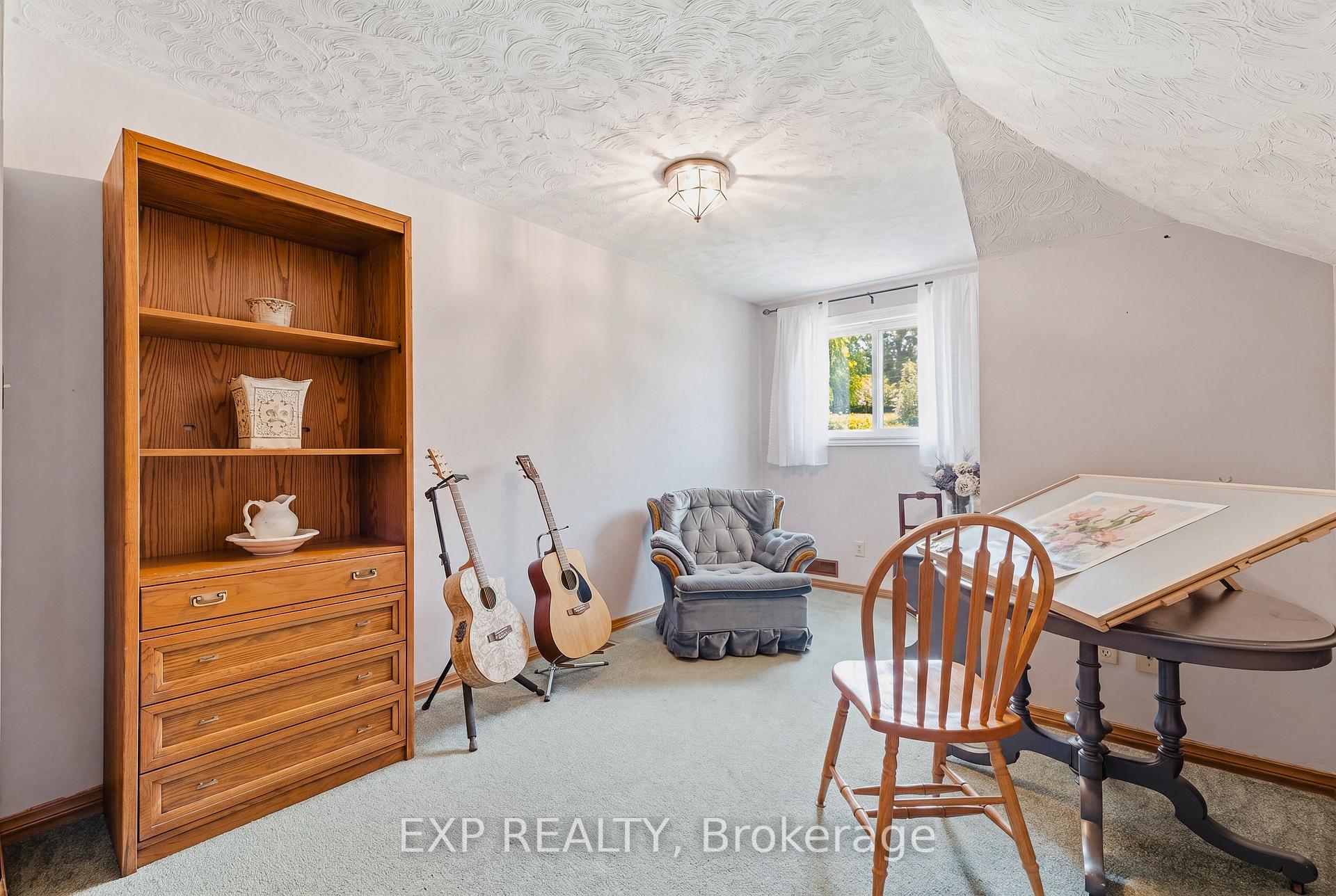 Photo 29 of 381 Timlock Place, Waterloo, Lexington — HOMEH